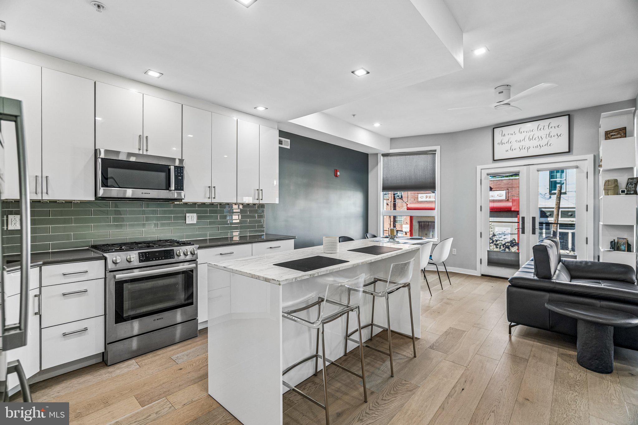343 N FRONT STREET B