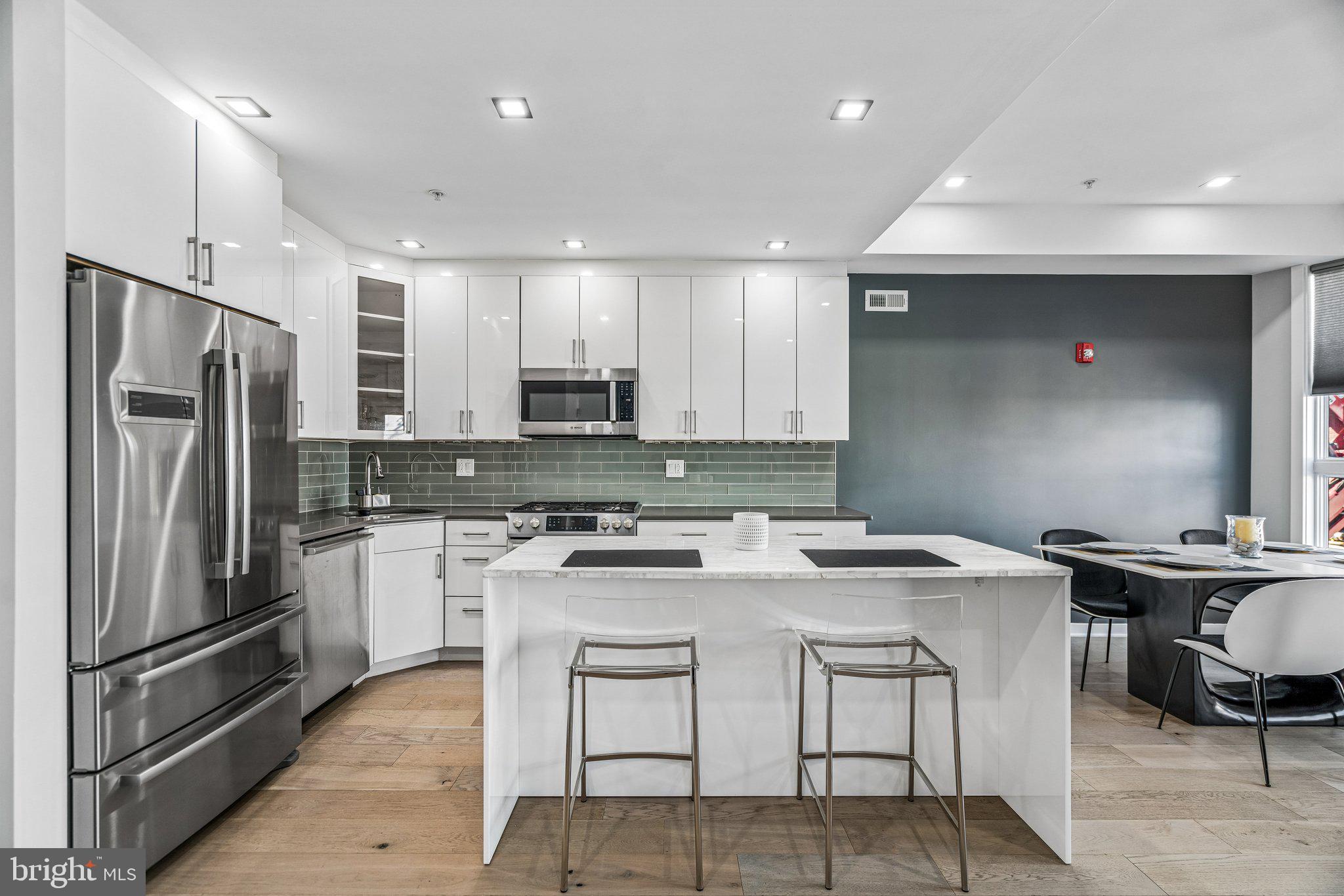 343 N FRONT STREET B