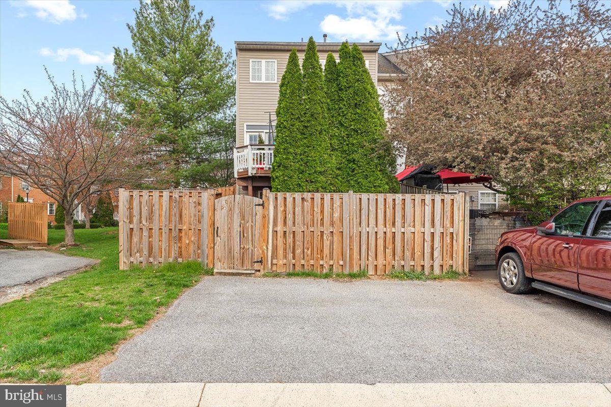 DEARBOUGHT - Residential