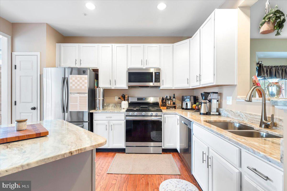 DEARBOUGHT - Residential