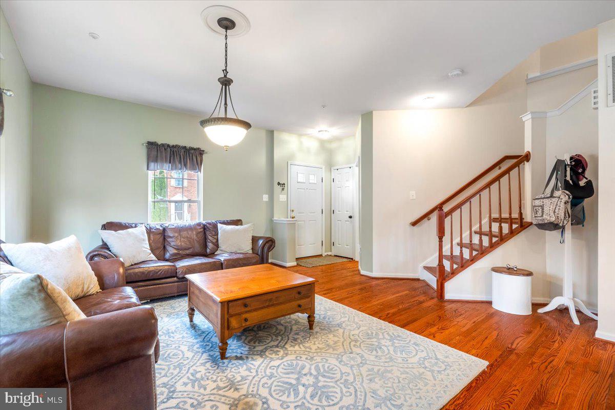 DEARBOUGHT - Residential