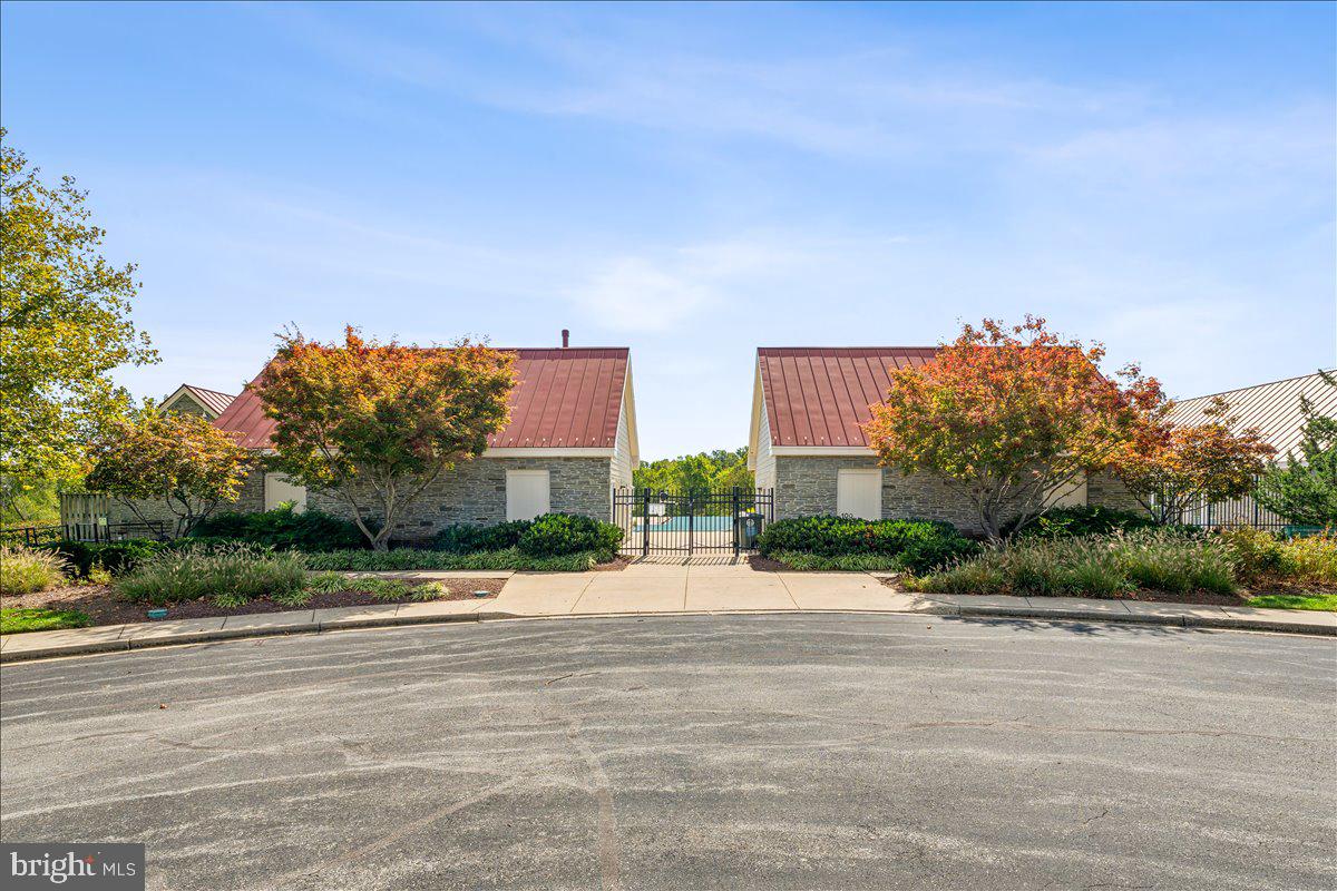 DEARBOUGHT - Residential