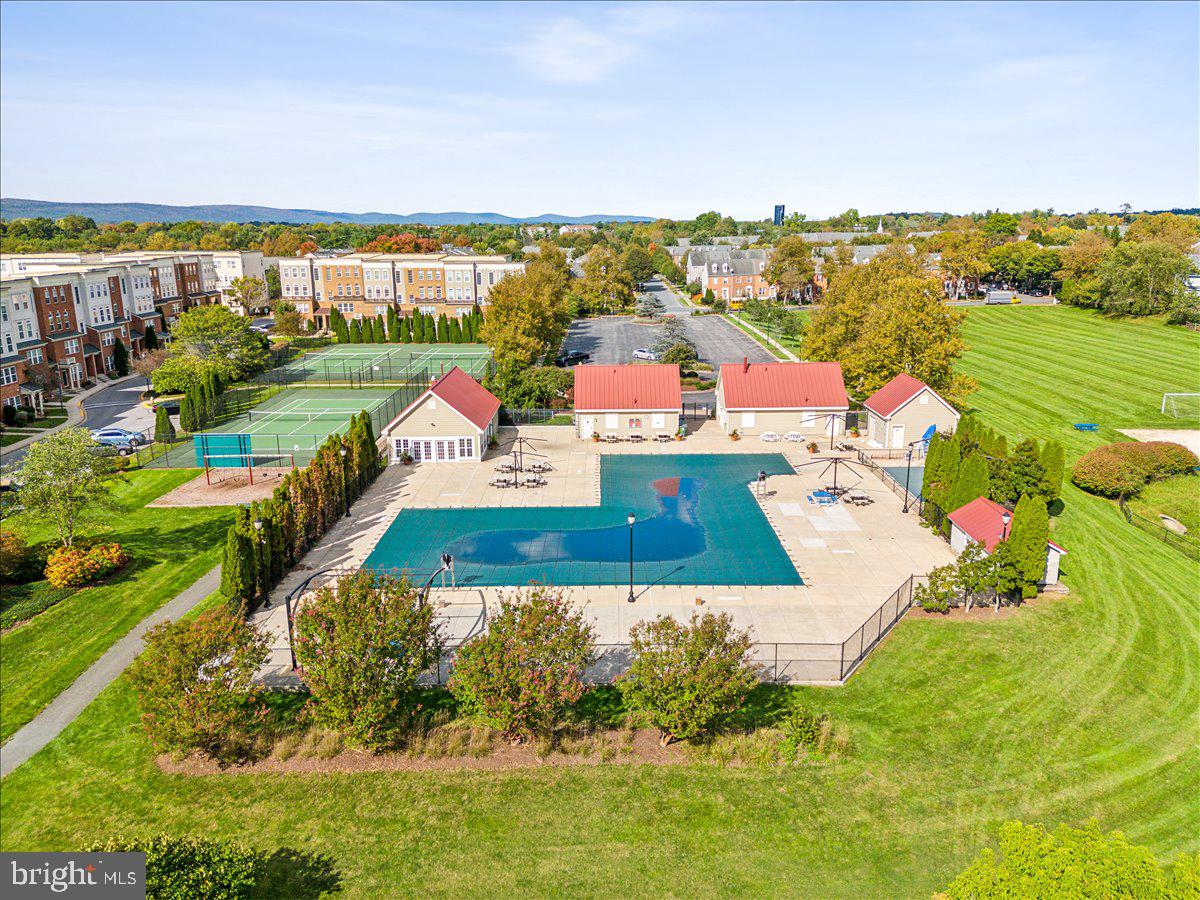 DEARBOUGHT - Residential