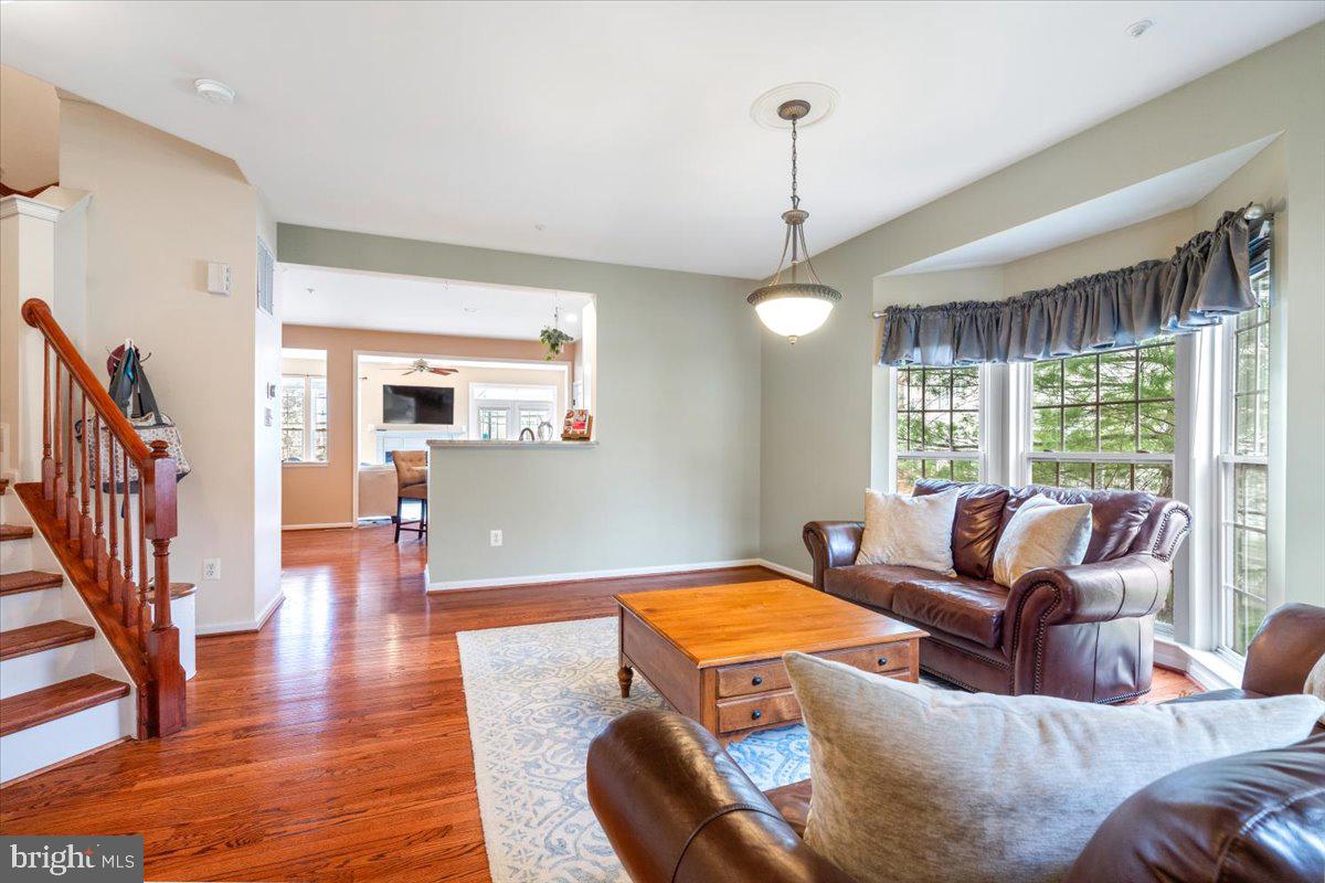 DEARBOUGHT - Residential