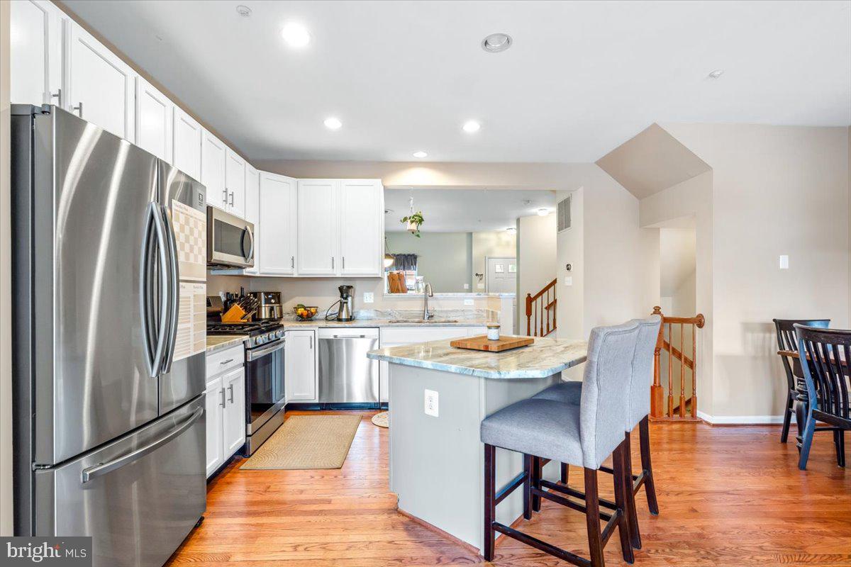 DEARBOUGHT - Residential