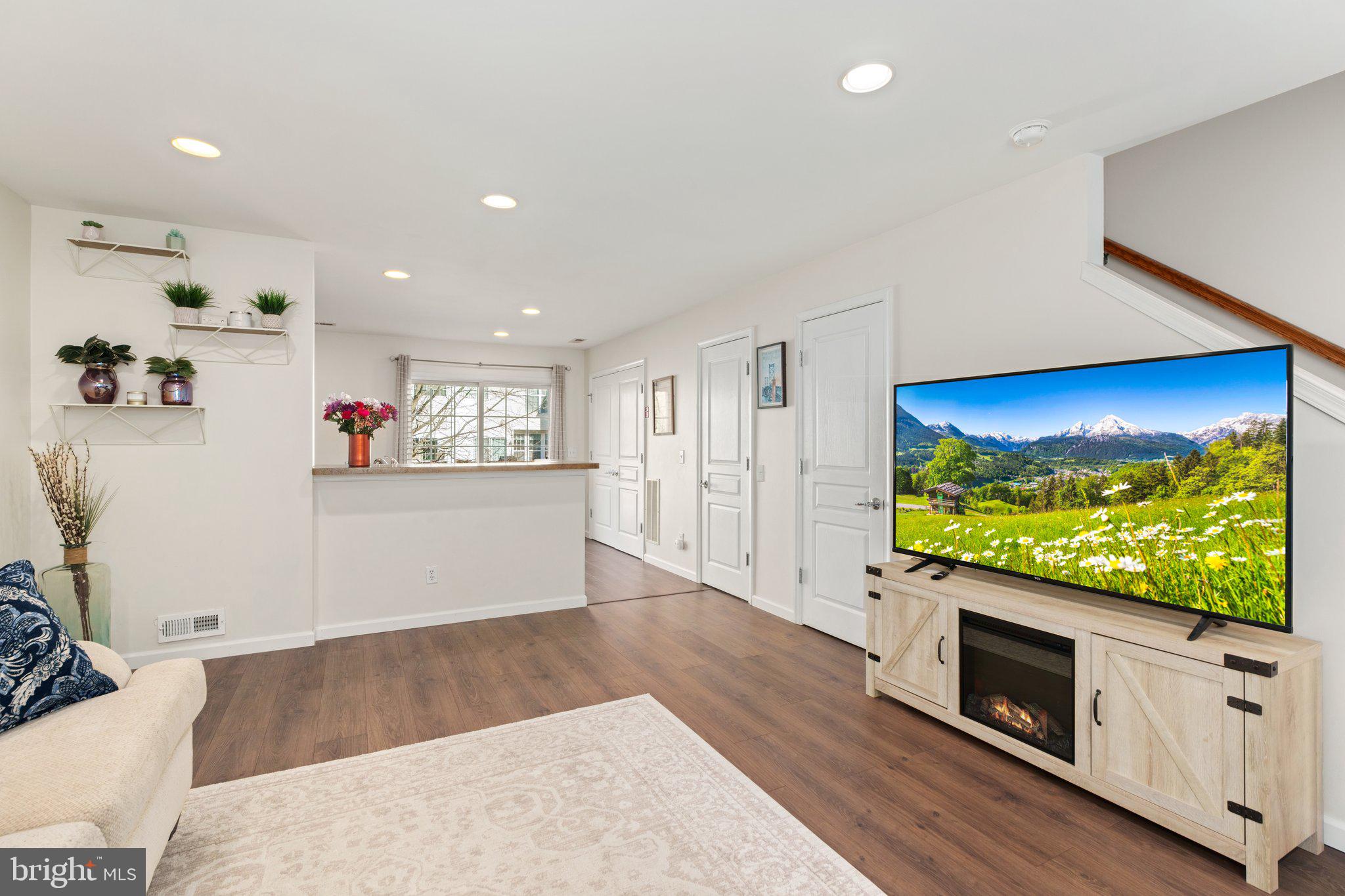 COLDWATER CROSSING - Residential