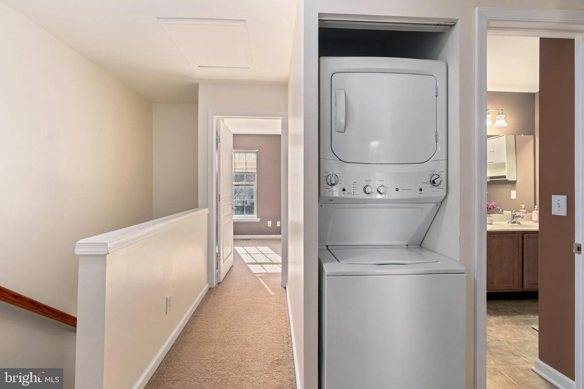 Breinigsville, Pennsylvania 18031, United States, 3 Bedrooms Bedrooms, ,2 BathroomsBathrooms,Residential,Pending,84288