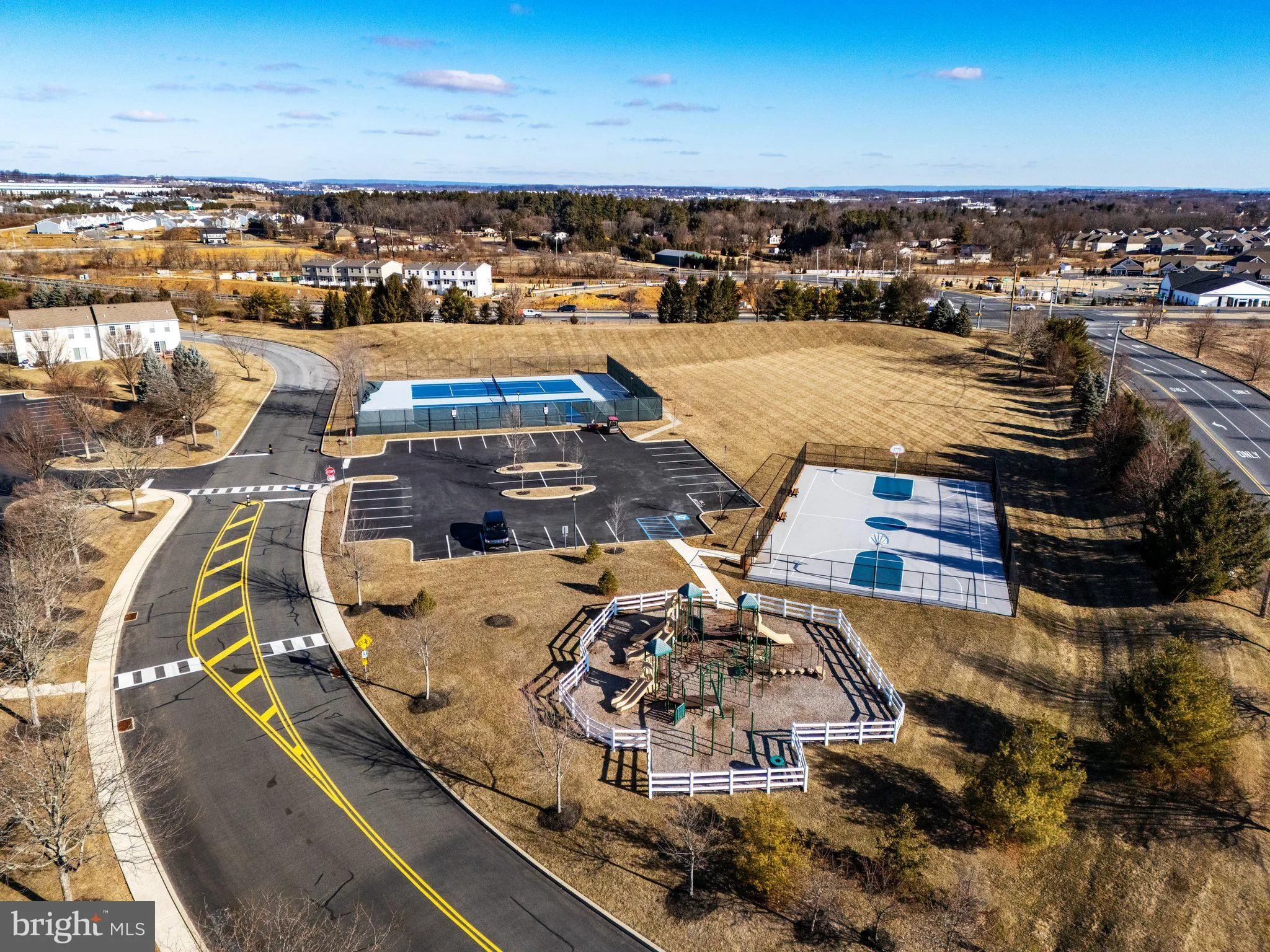 Breinigsville, Pennsylvania 18031, United States, 3 Bedrooms Bedrooms, ,2 BathroomsBathrooms,Residential,Pending,84288