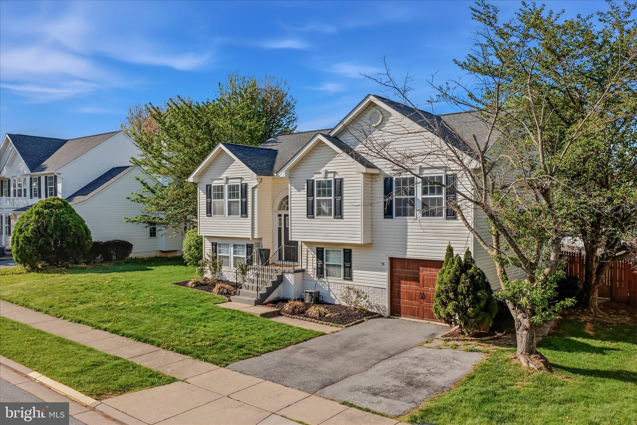 131 NORTHWINDS DRIVE