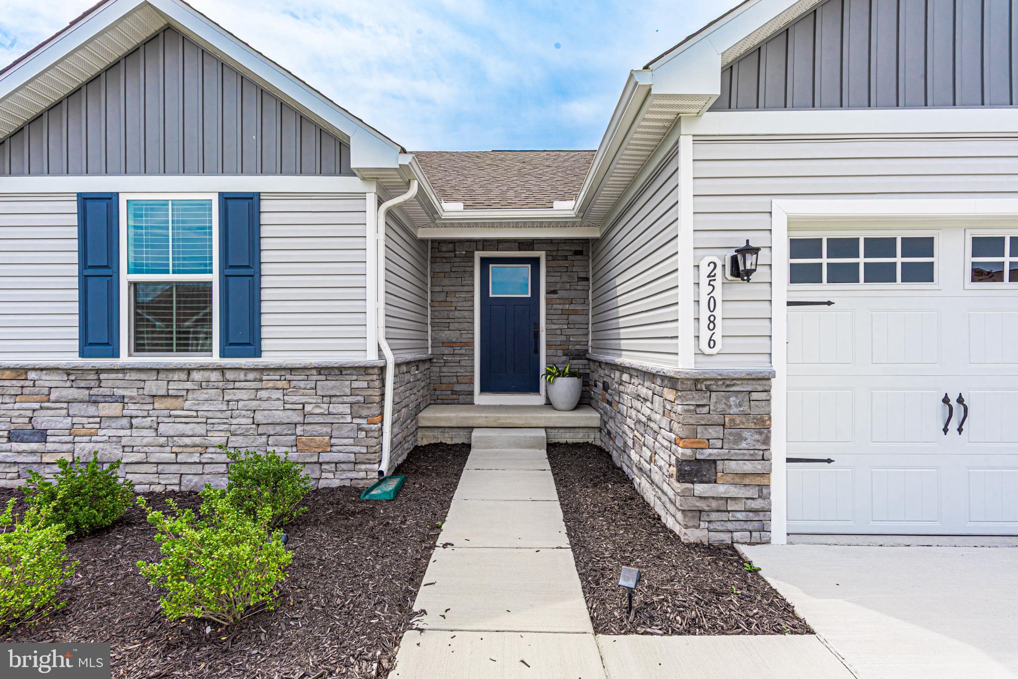 25086 ASPEN CIRCLE