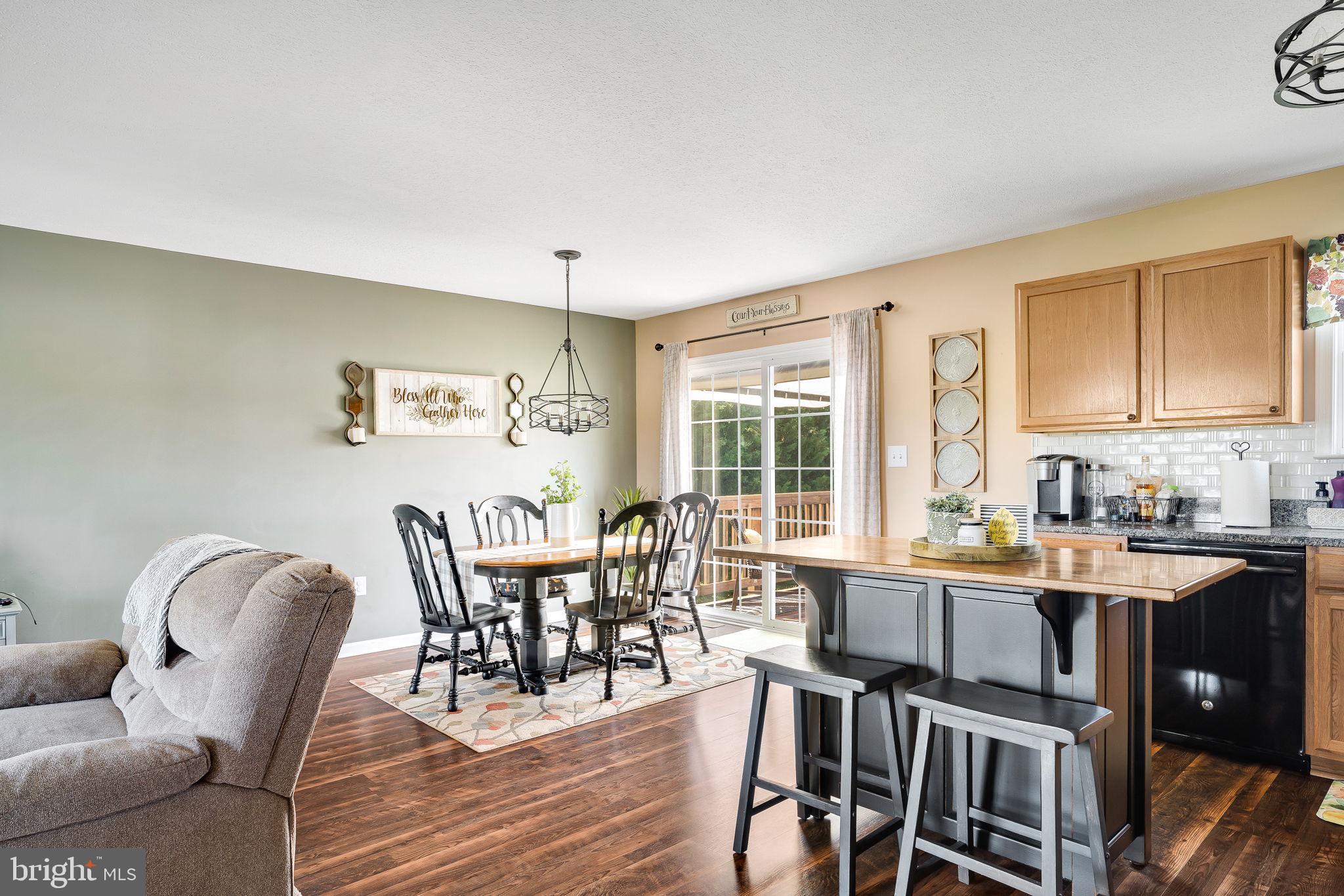 ELIZABETH STATION - Residential