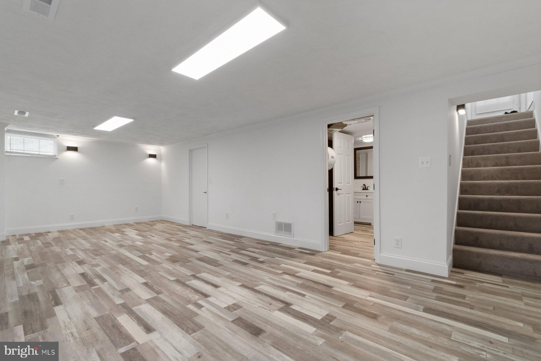 LINTHICUM HEIGHTS - Residential