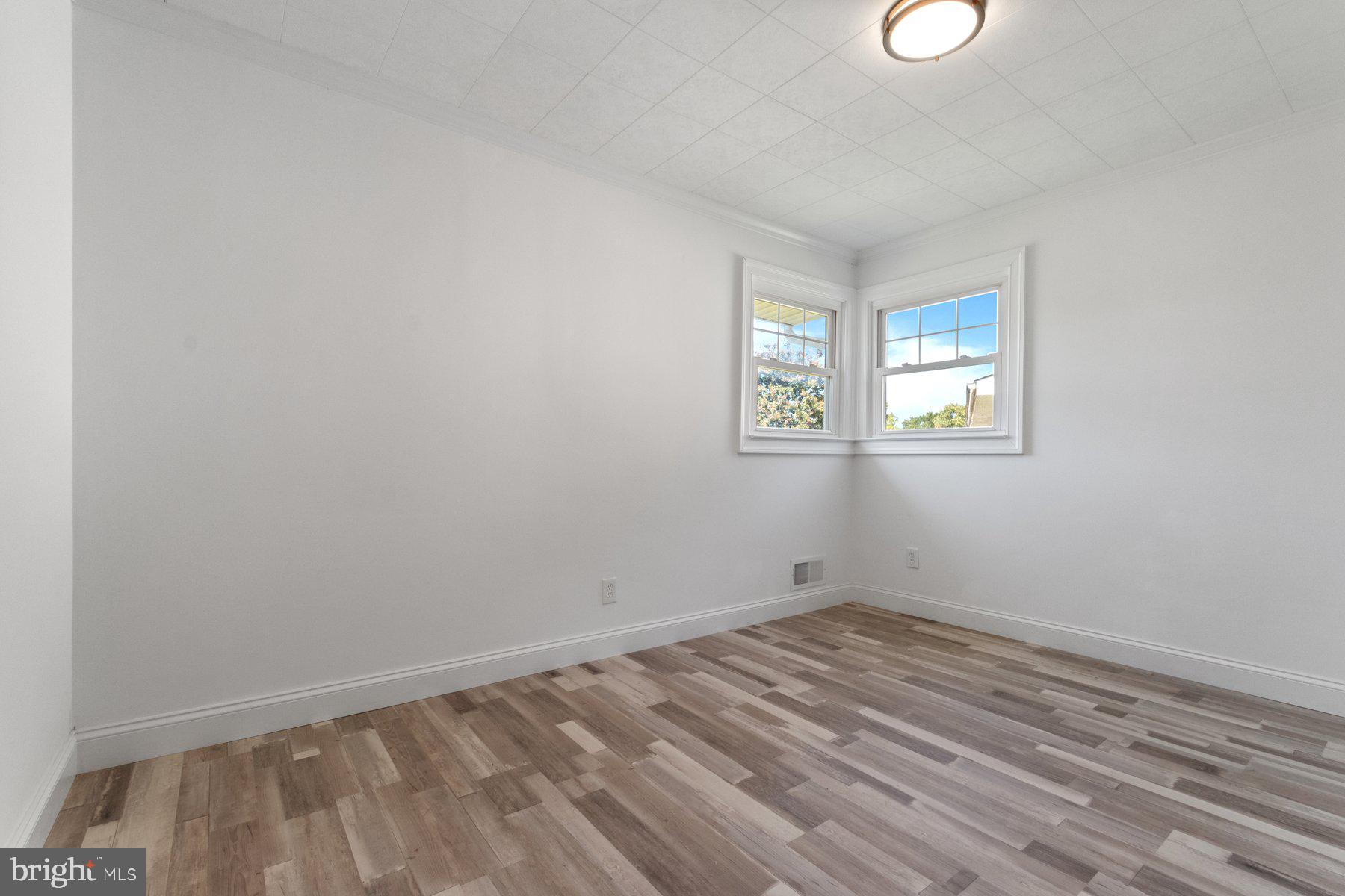 LINTHICUM HEIGHTS - Residential