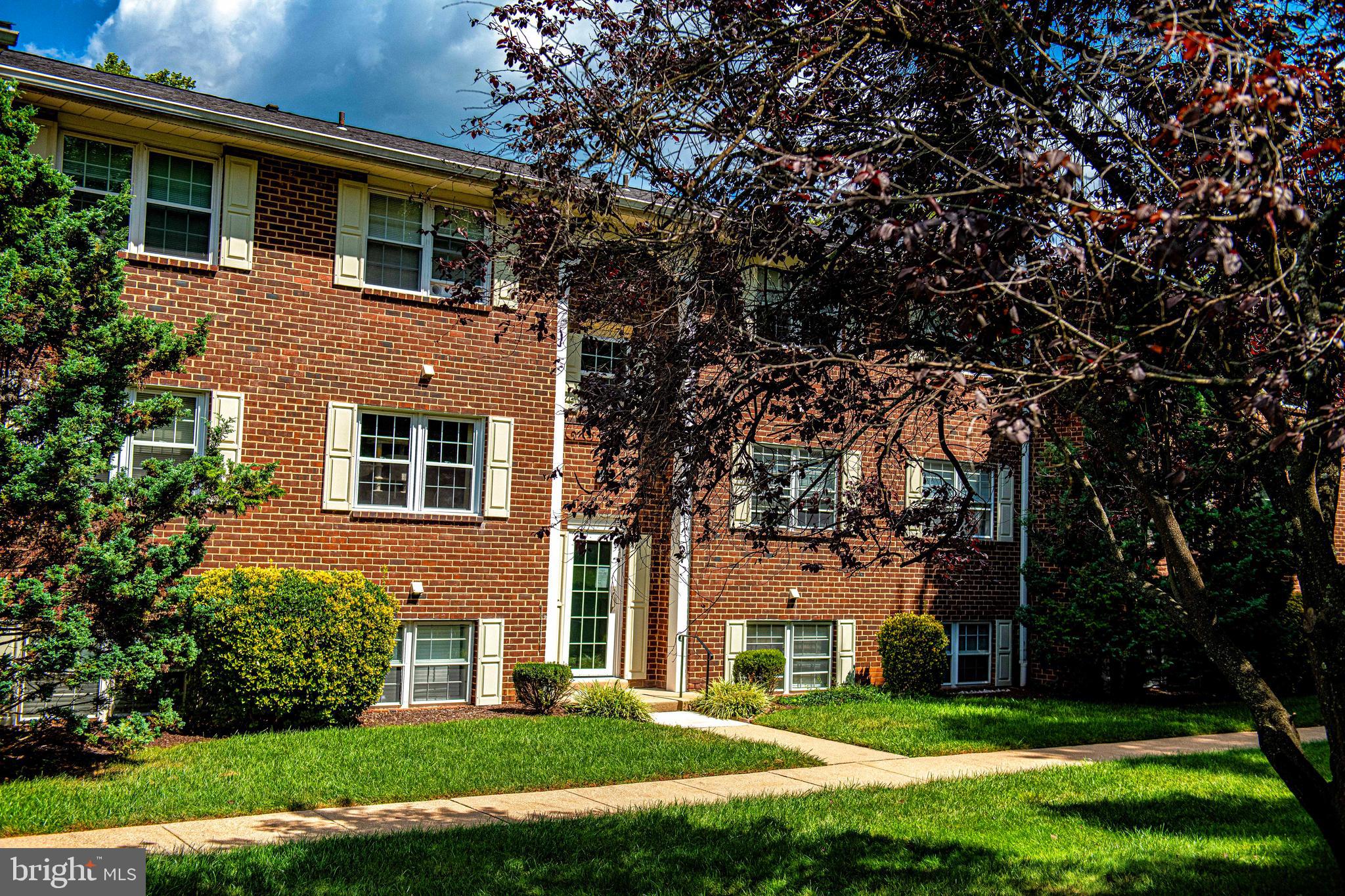 224 CROCKER DRIVE F 224-F