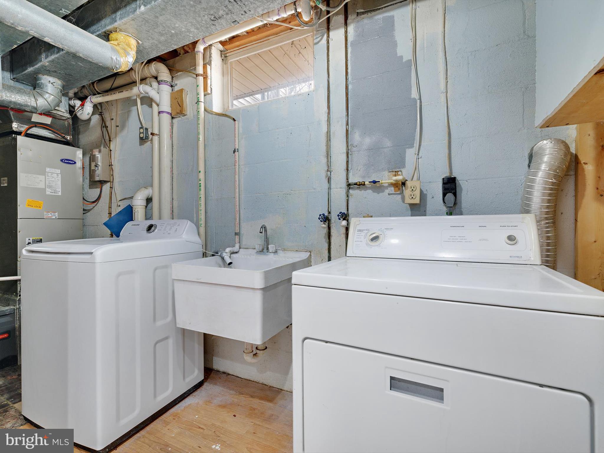 DOVER DOWNS - Residential