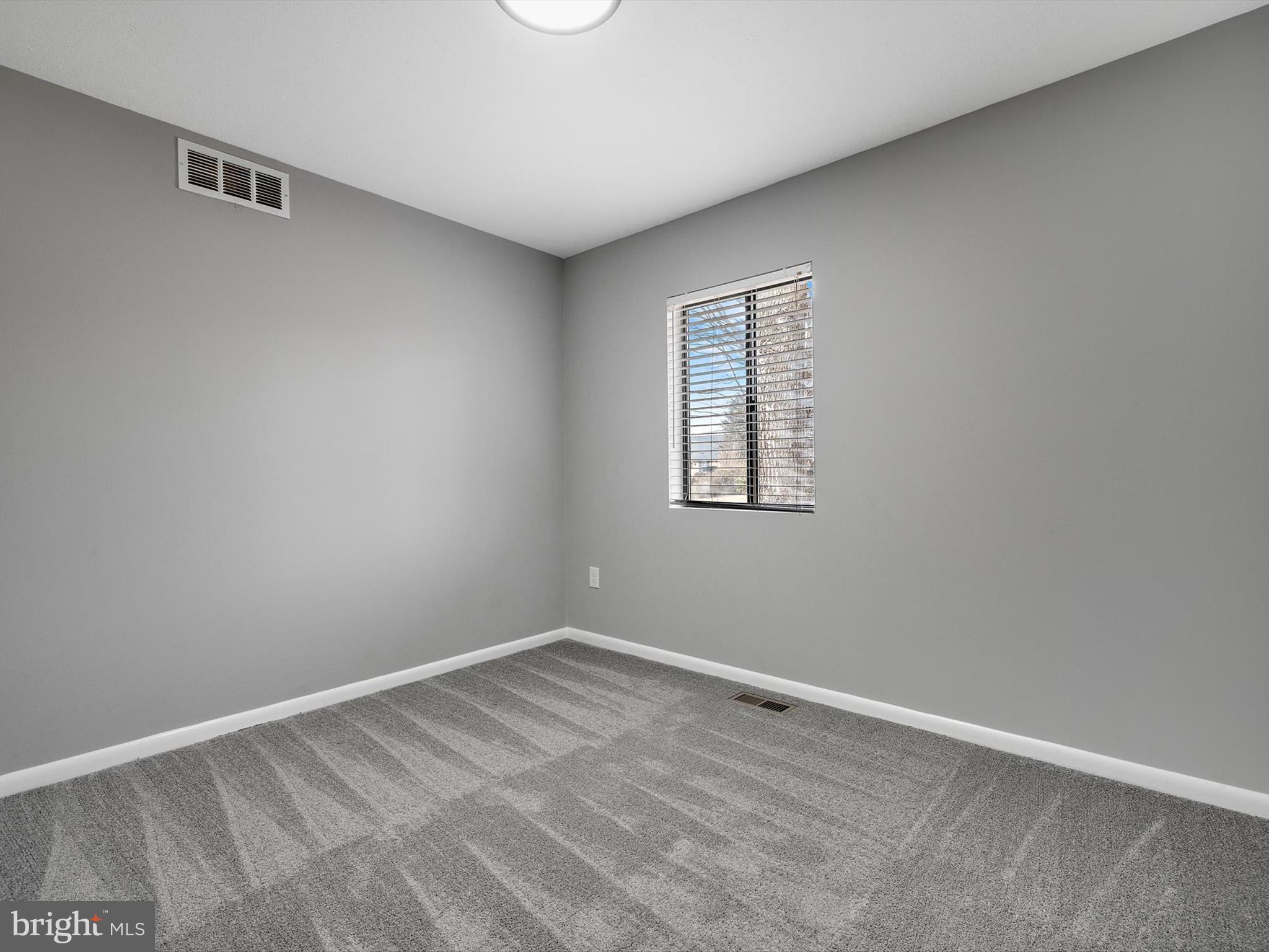 DOVER DOWNS - Residential