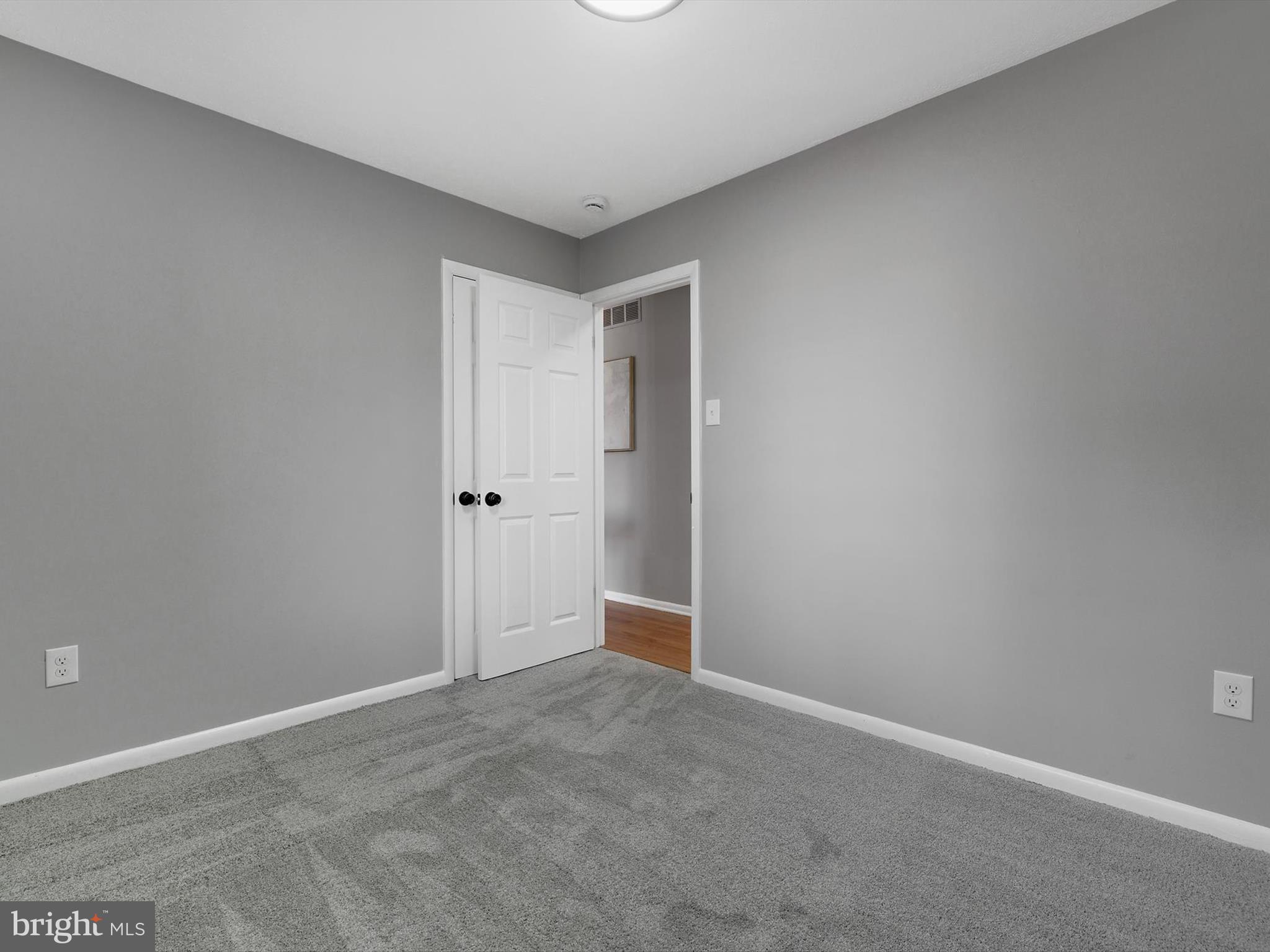 DOVER DOWNS - Residential