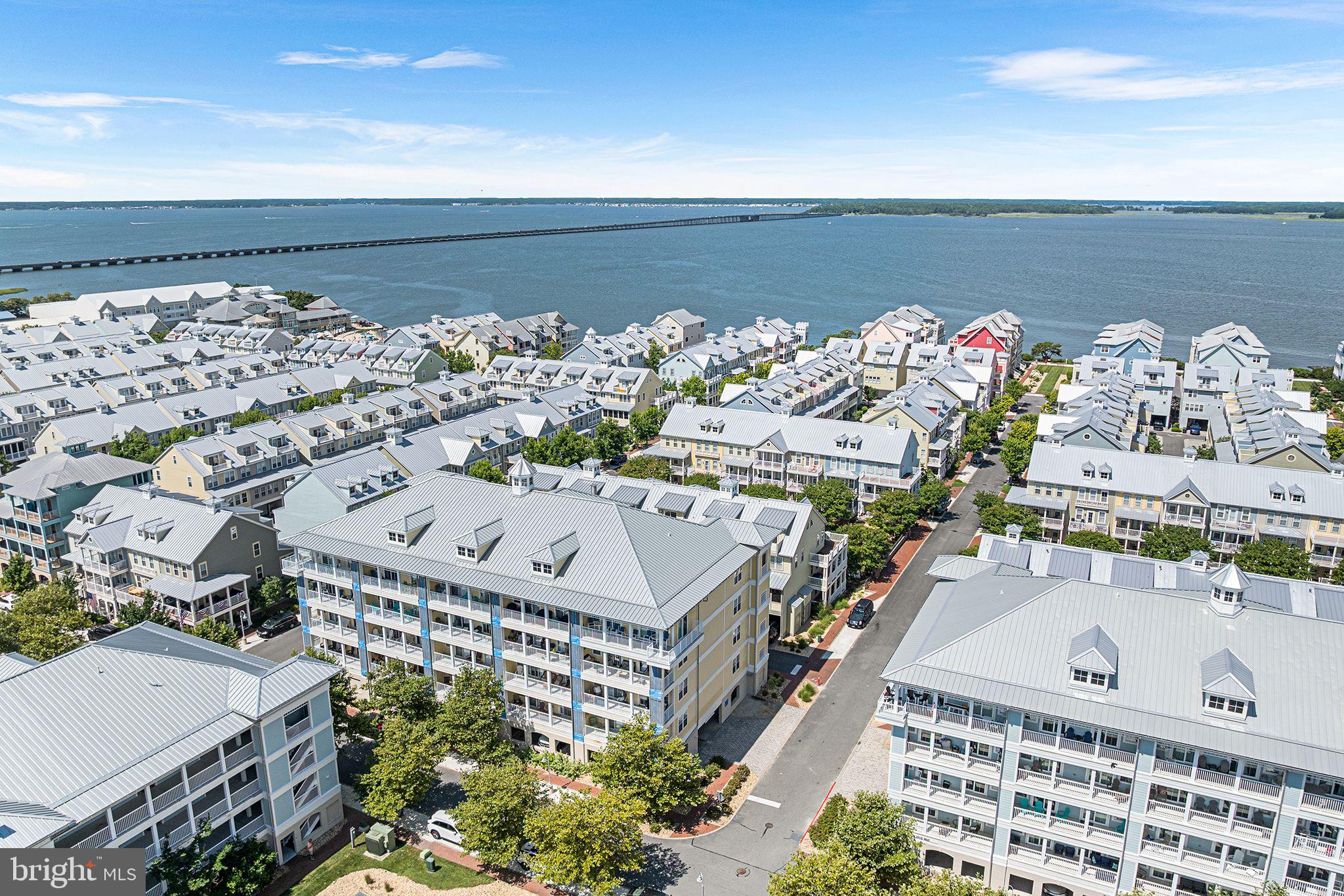 35 FOUNTAIN DRIVE W 2A