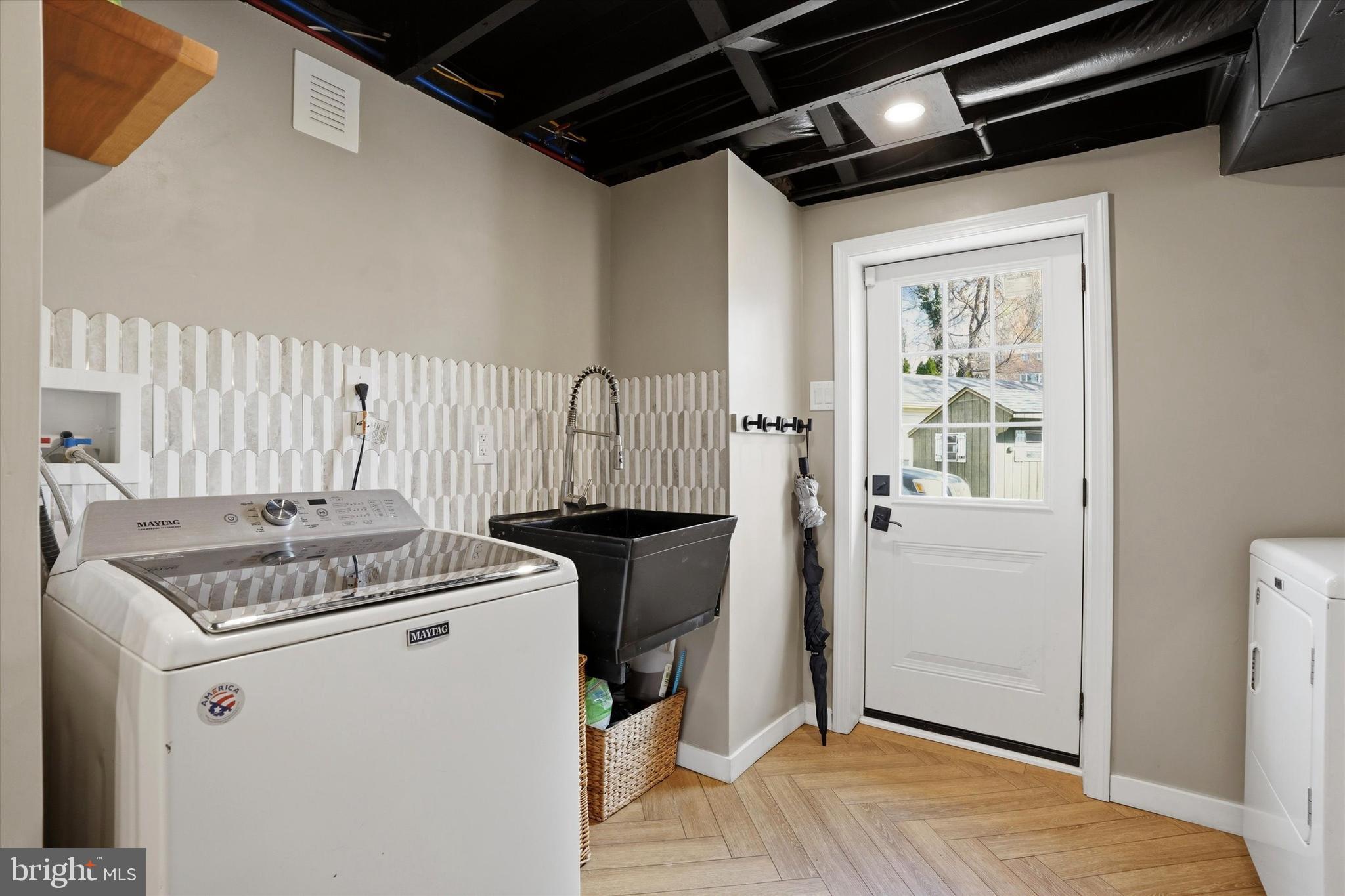 CHATHAM PARK - Residential