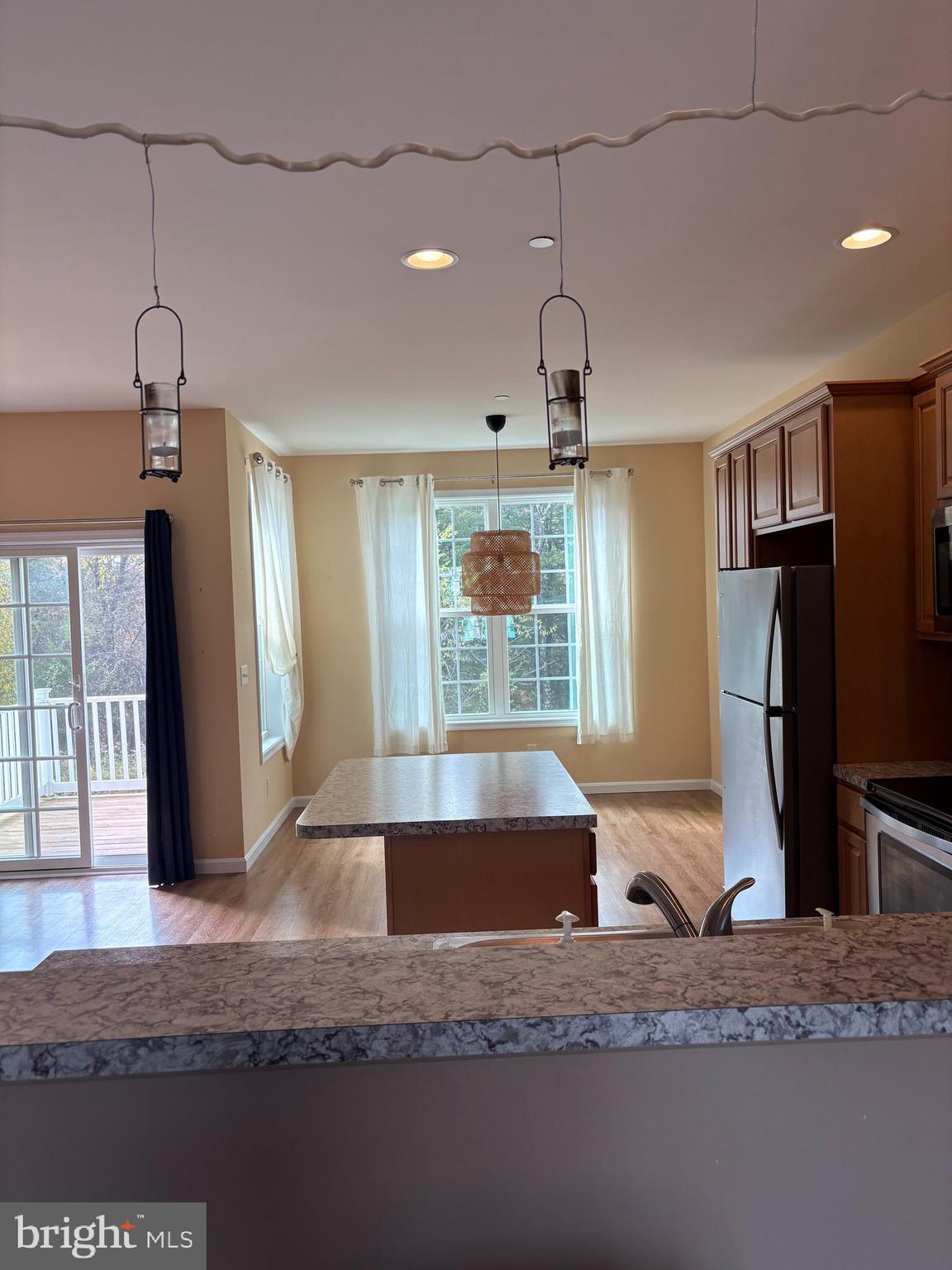 CAMBRIDGE CROSSING - Residential Lease