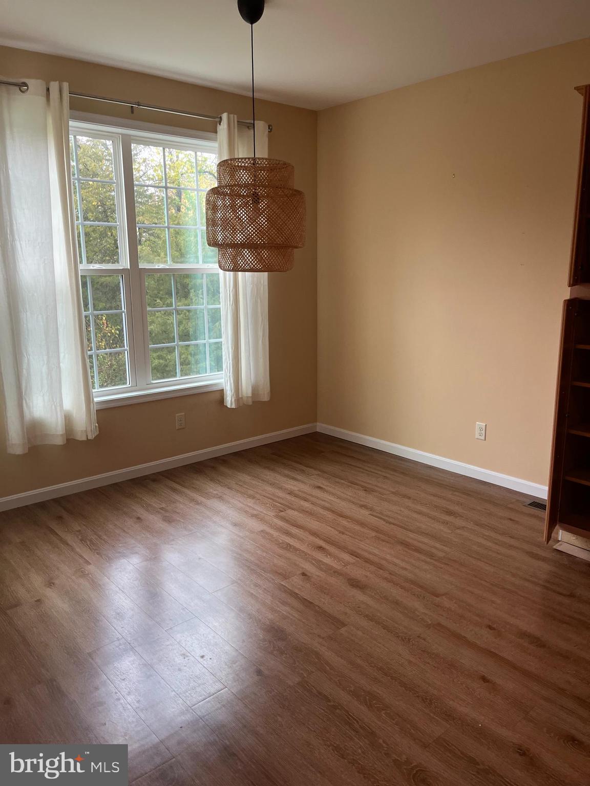 CAMBRIDGE CROSSING - Residential Lease