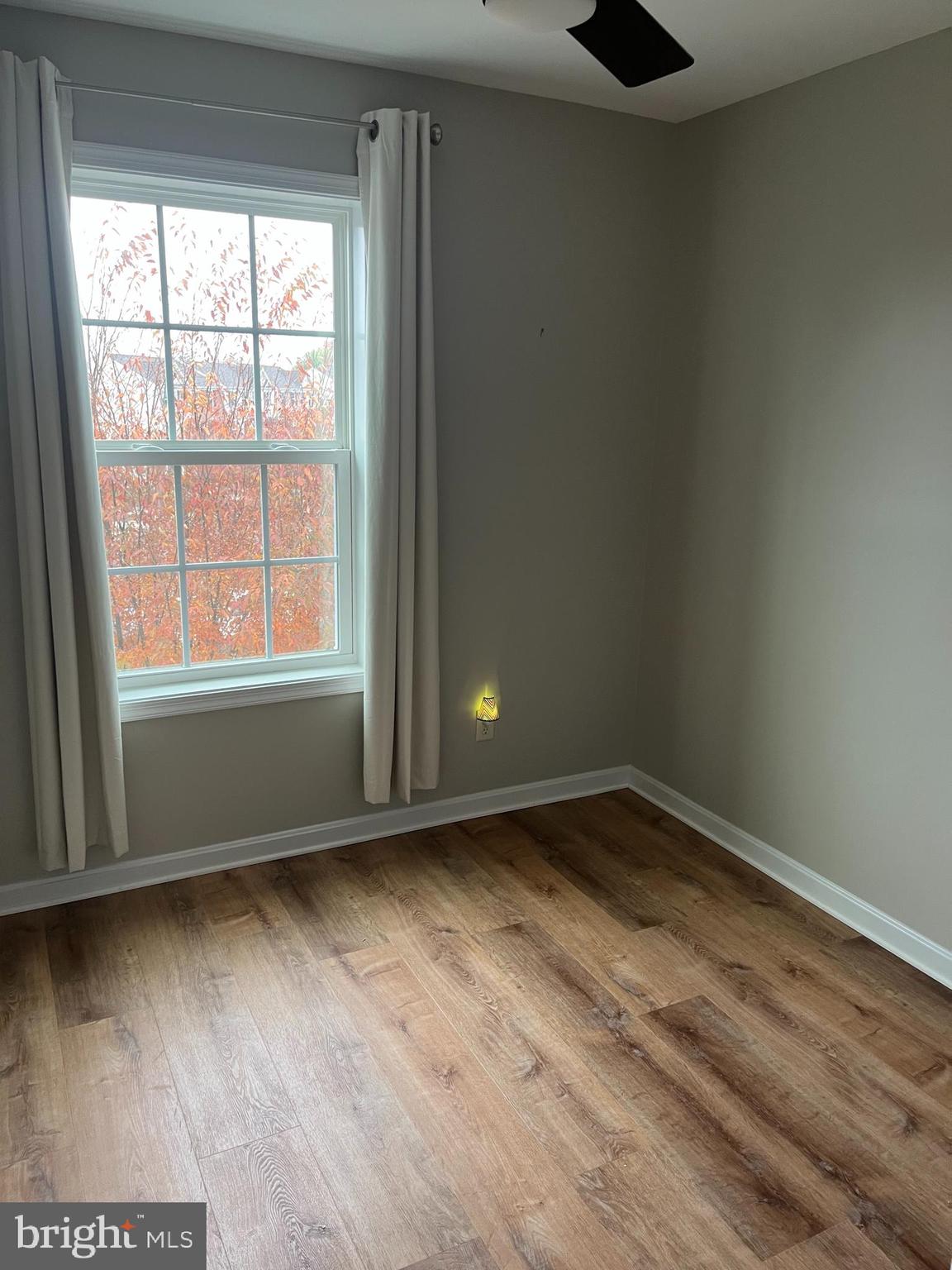 CAMBRIDGE CROSSING - Residential Lease