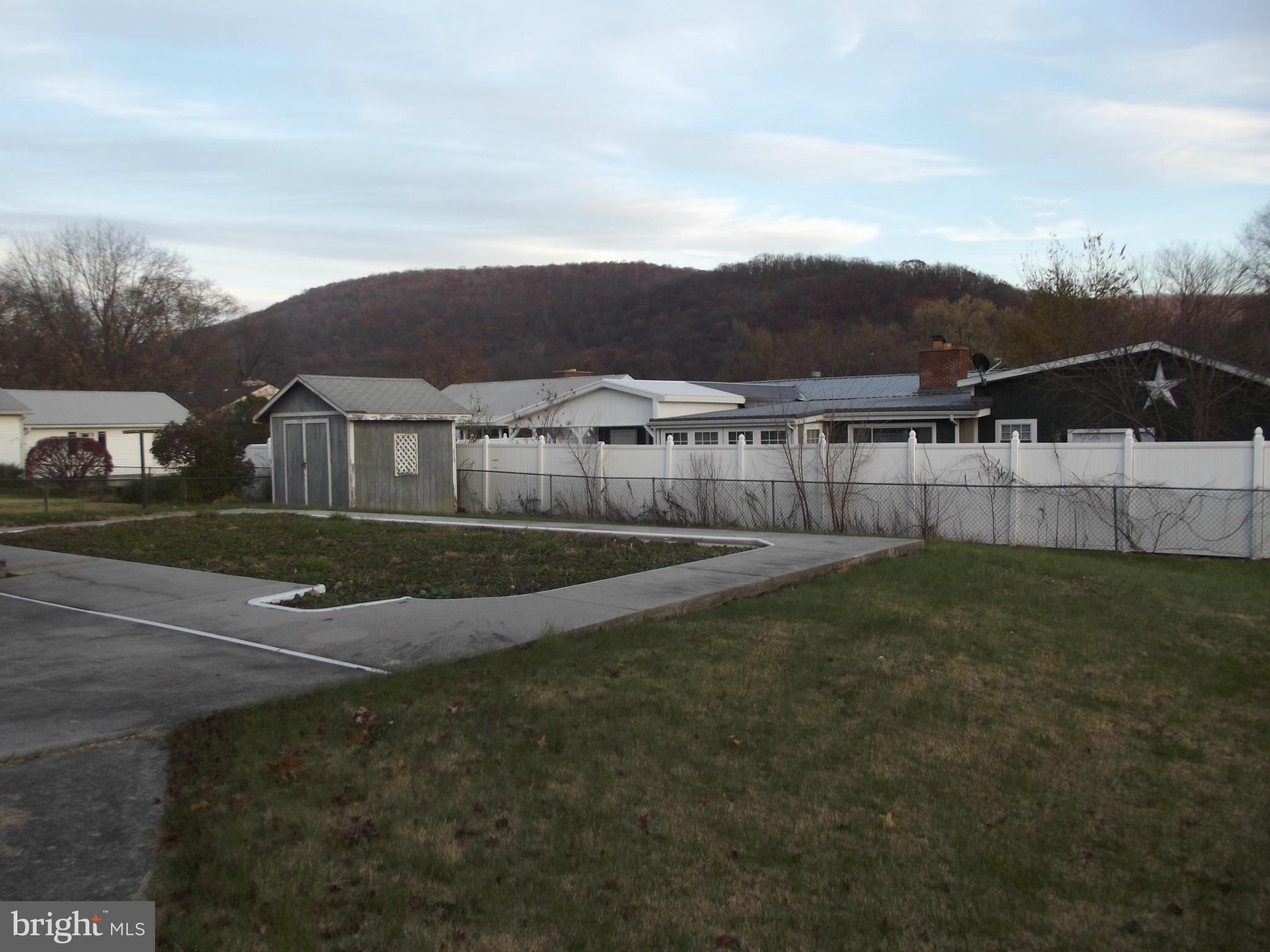 AIRPORT ADDITION - Residential