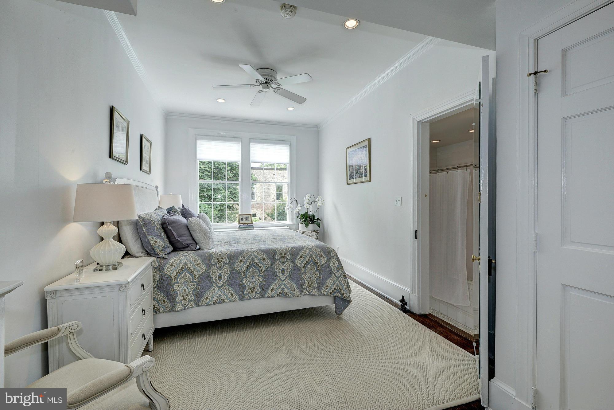 GEORGETOWN - Residential
