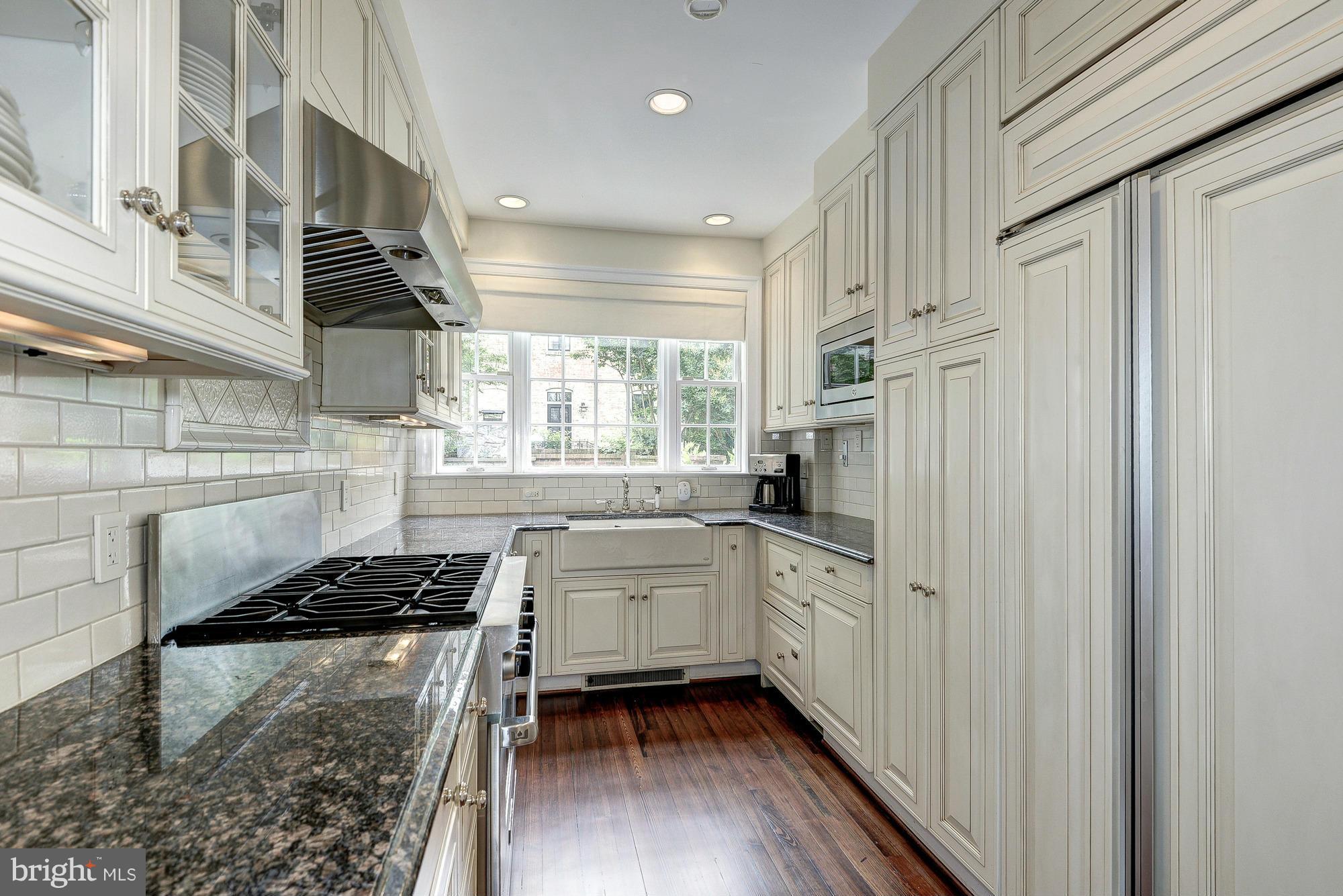 GEORGETOWN - Residential