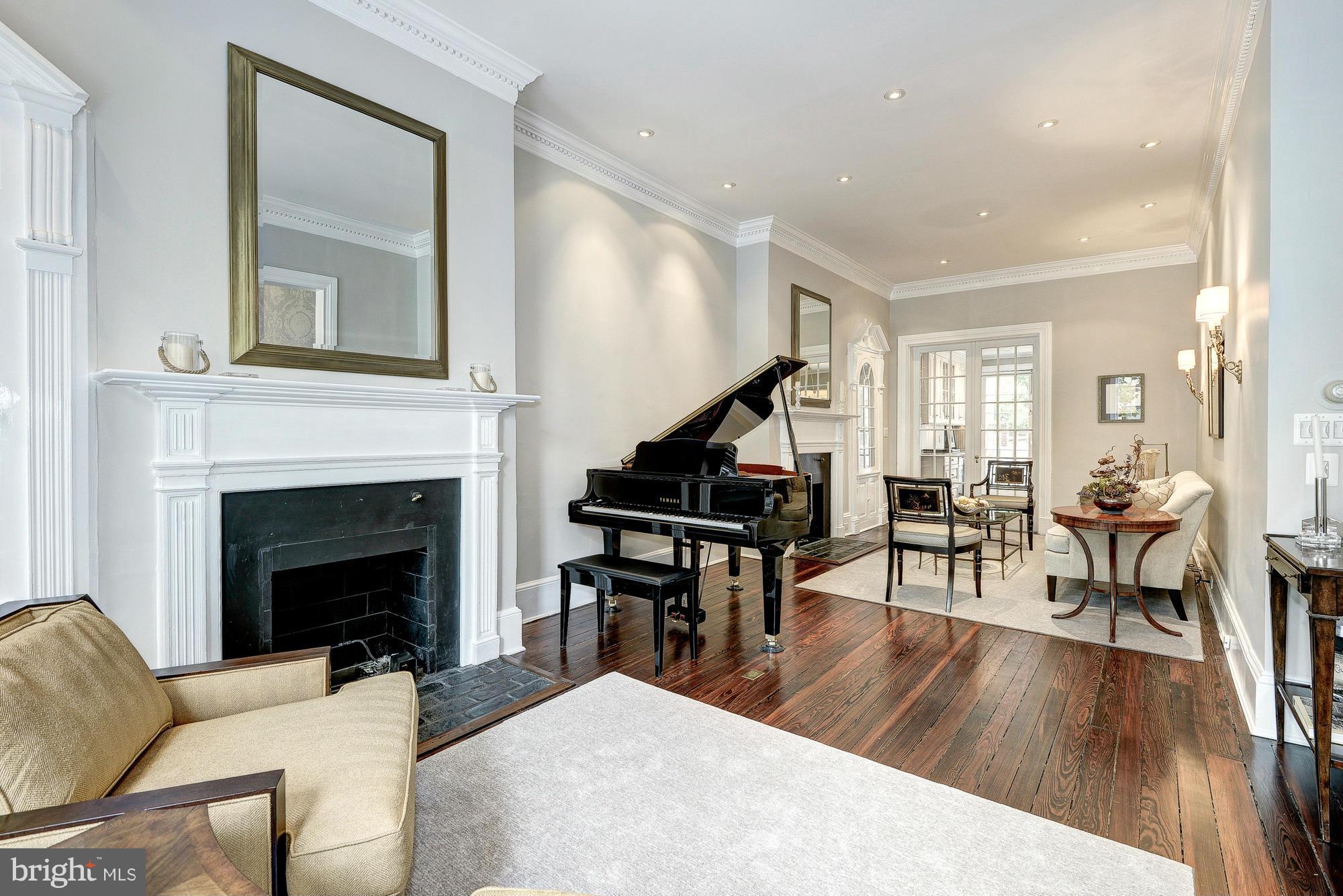 GEORGETOWN - Residential