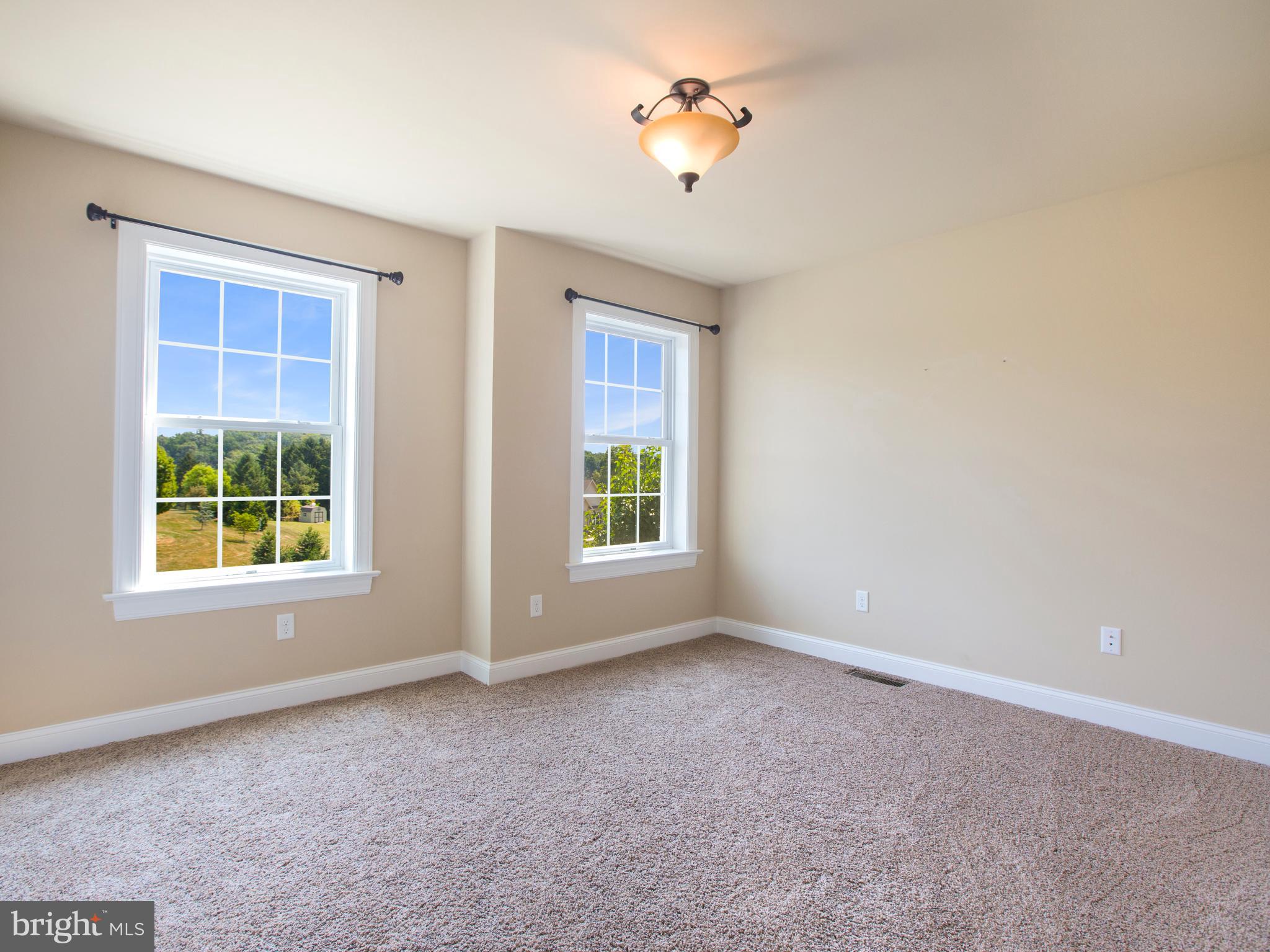 QUAIL CREEK - Residential