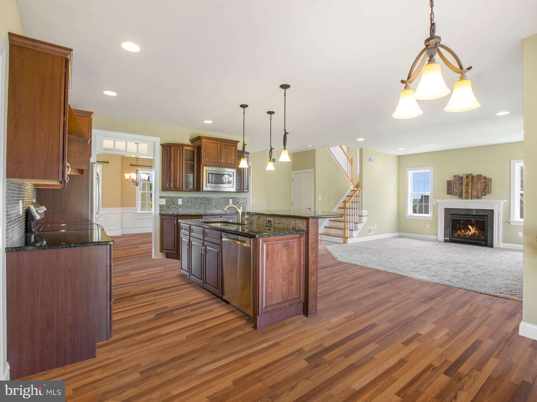 QUAIL CREEK - Residential