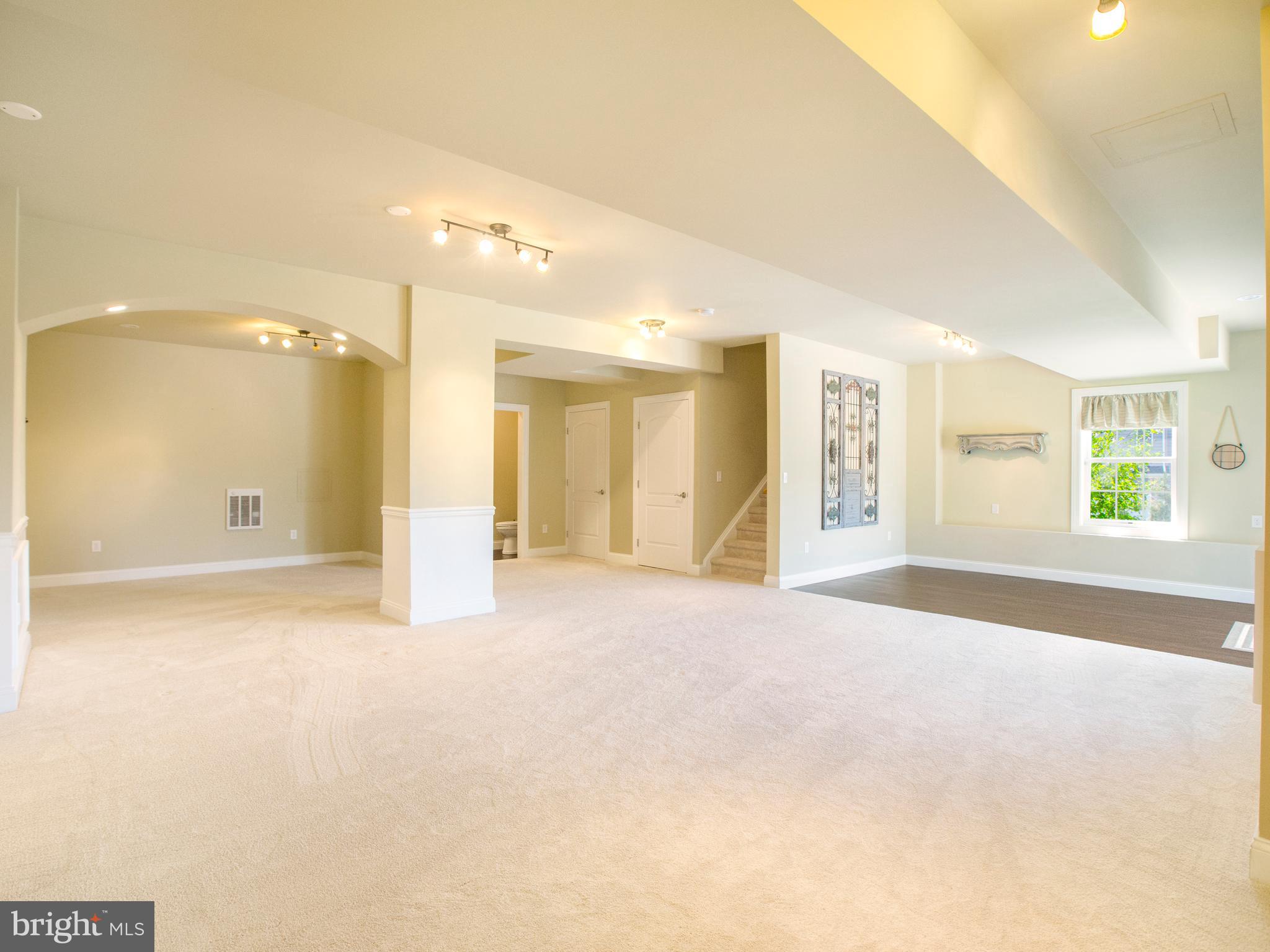 QUAIL CREEK - Residential