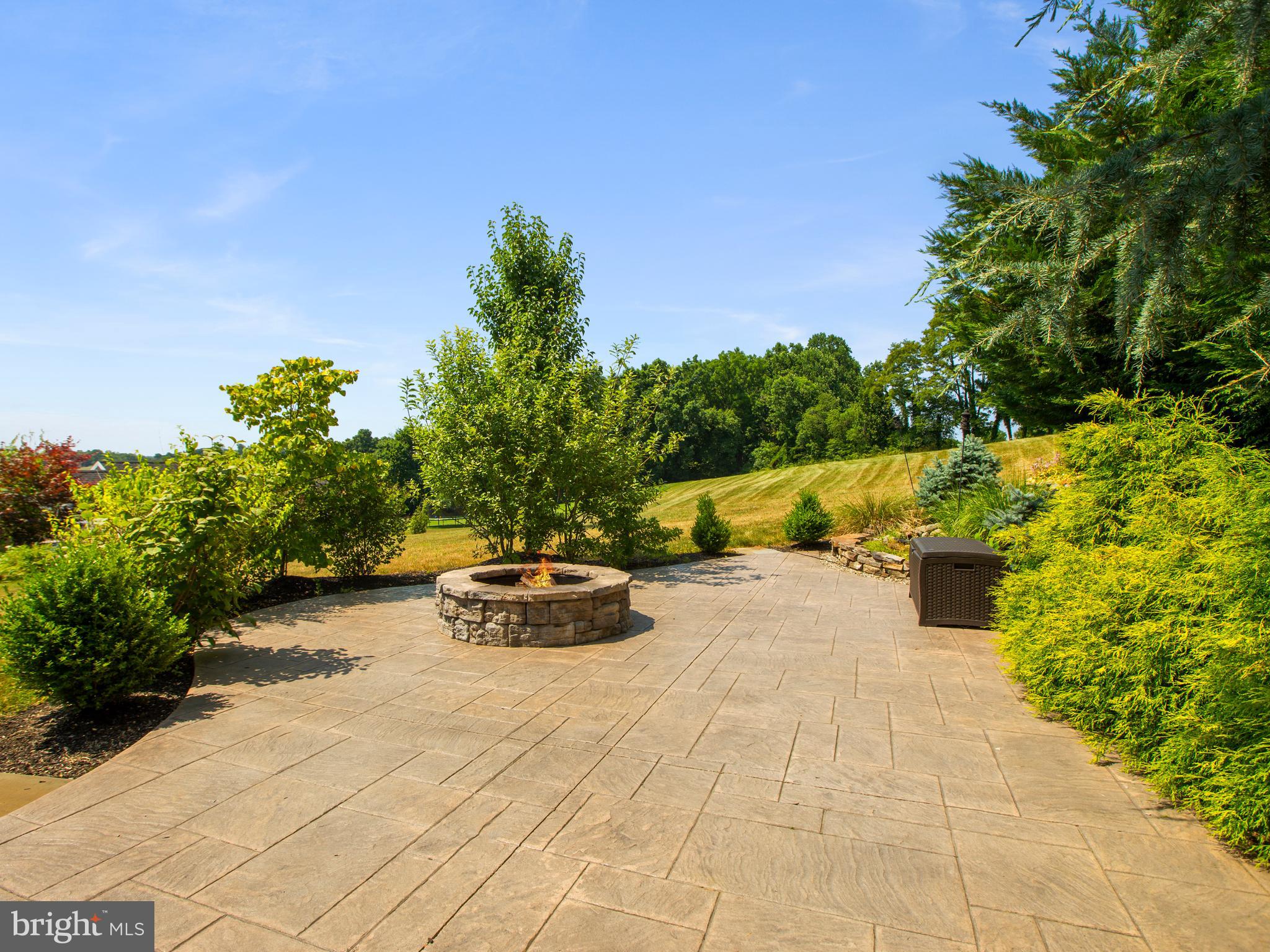 QUAIL CREEK - Residential