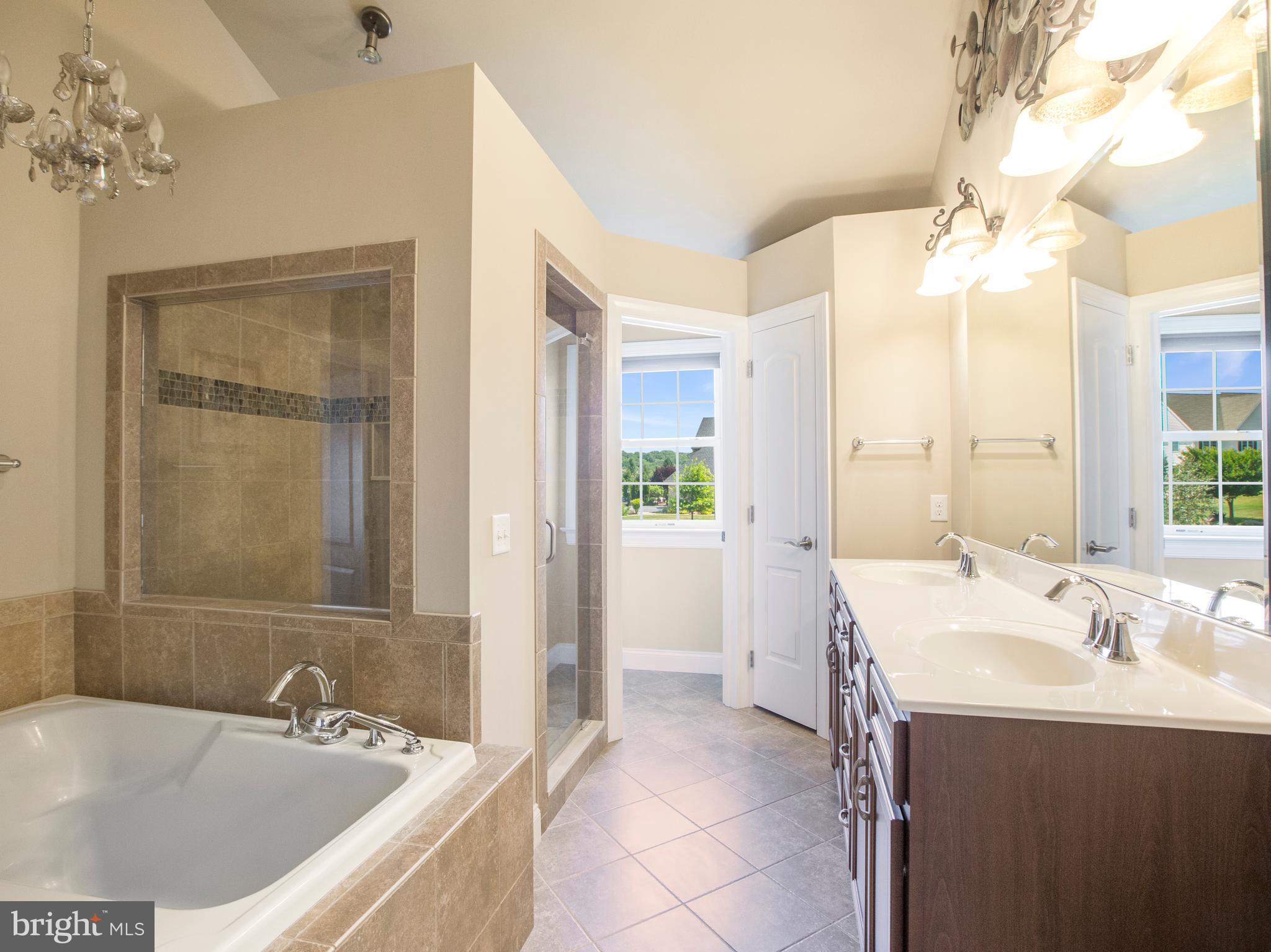 QUAIL CREEK - Residential