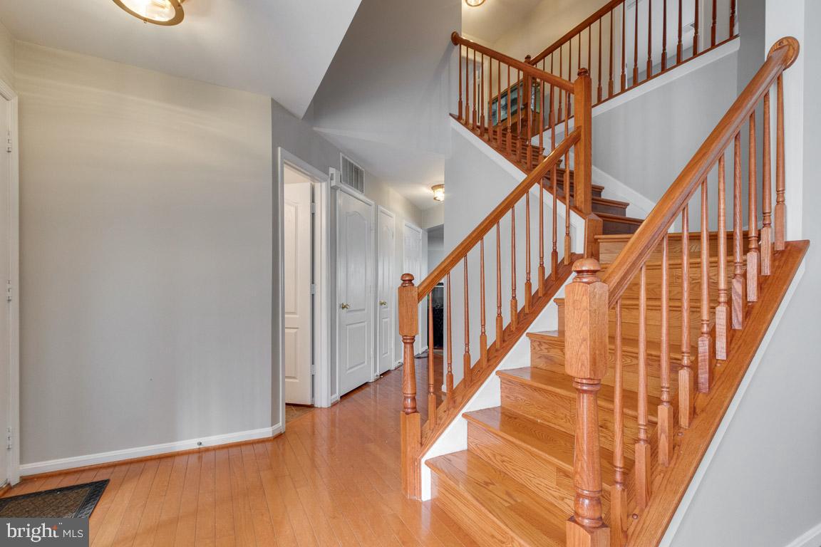 KINGSVIEW - Residential