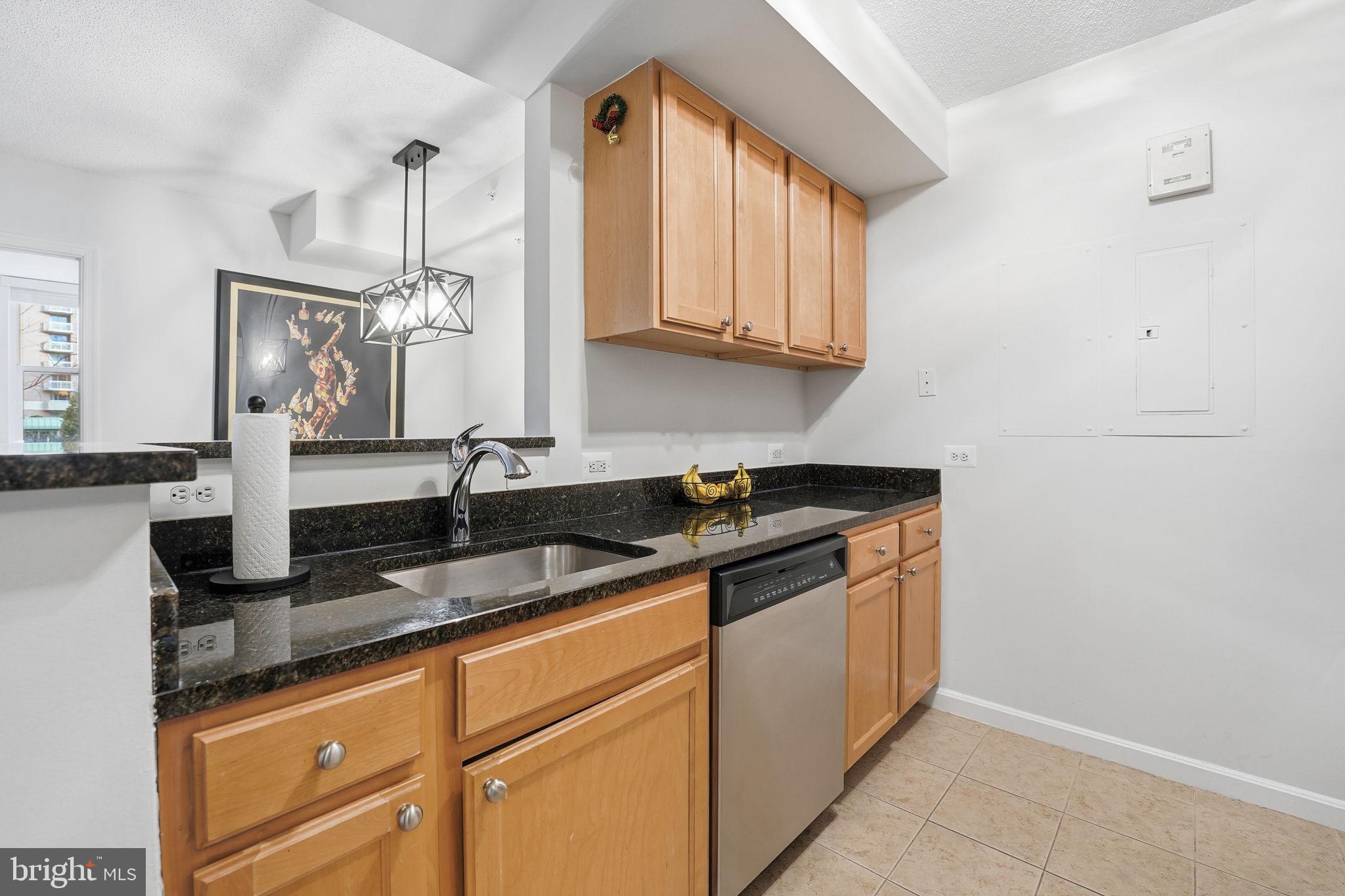 880 N POLLARD STREET 322