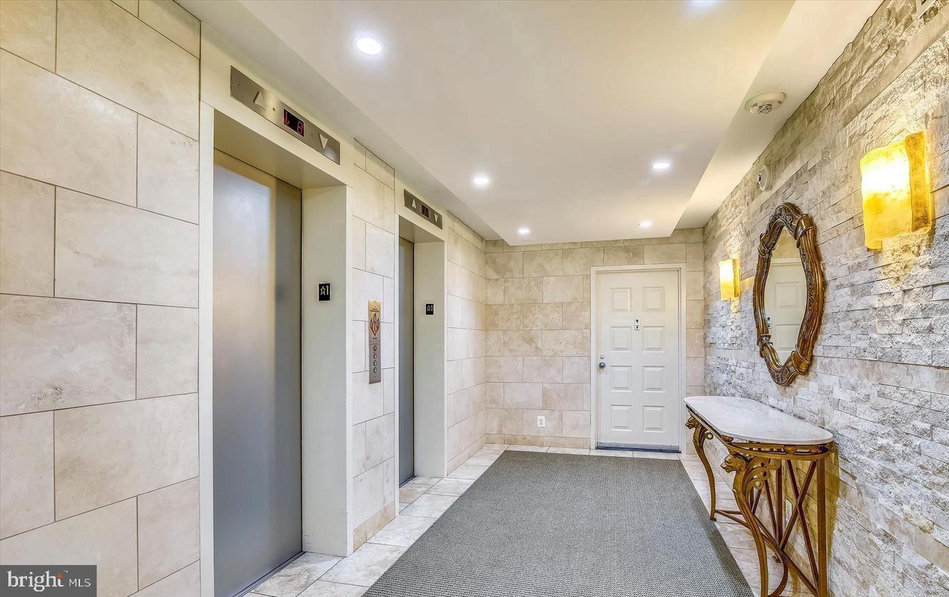 ROTONDA - Residential