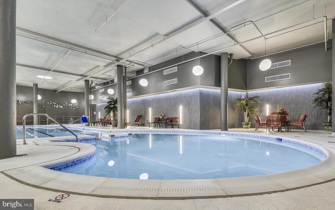 ROTONDA - Residential