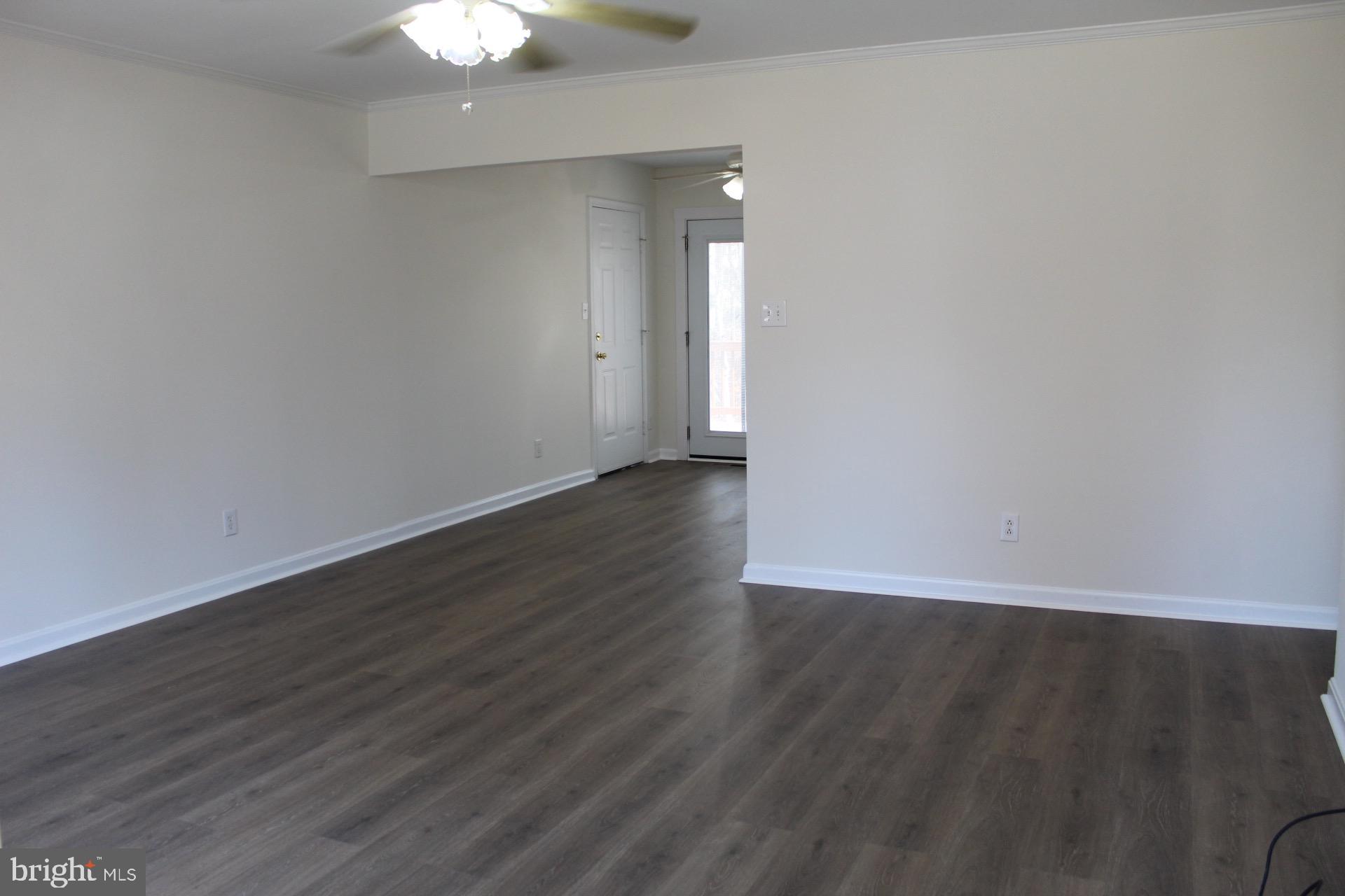 SURRY WOODS - Residential