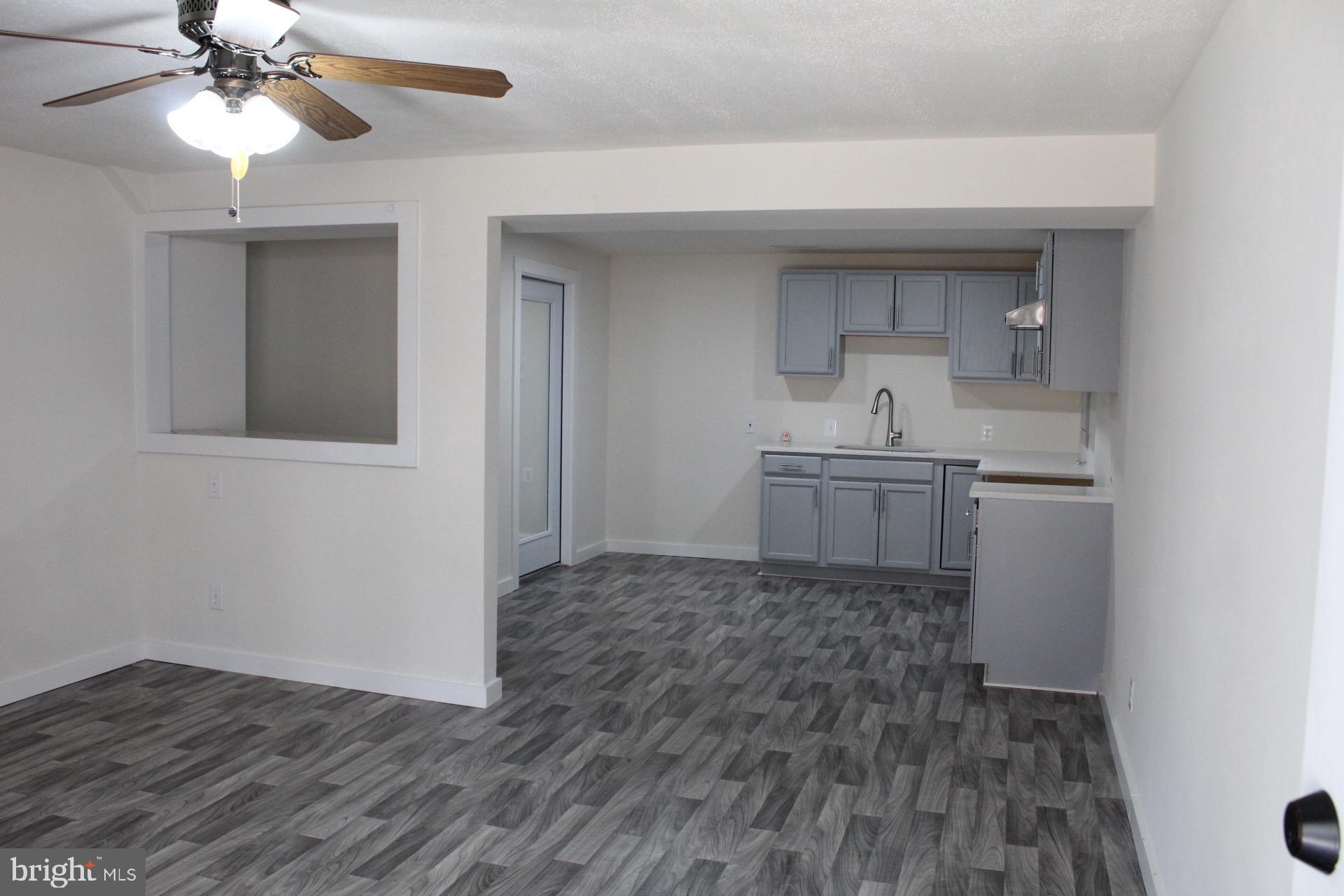 SURRY WOODS - Residential