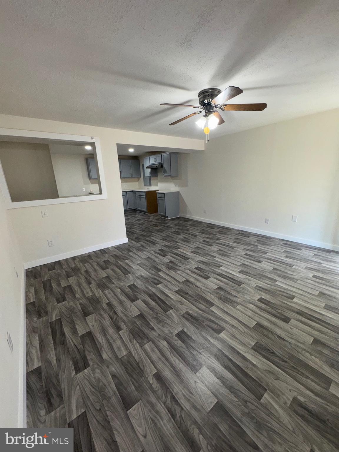 SURRY WOODS - Residential