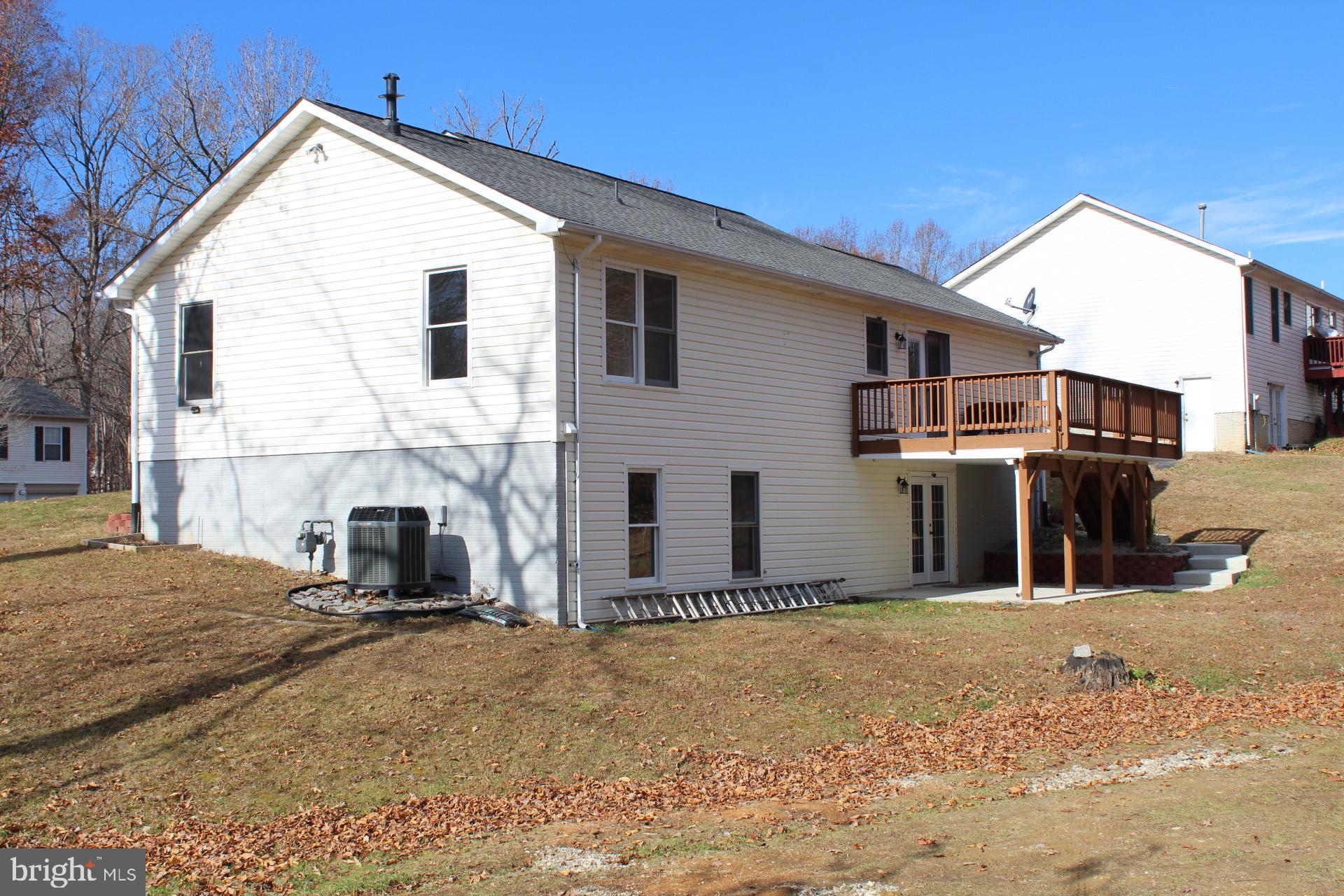 SURRY WOODS - Residential