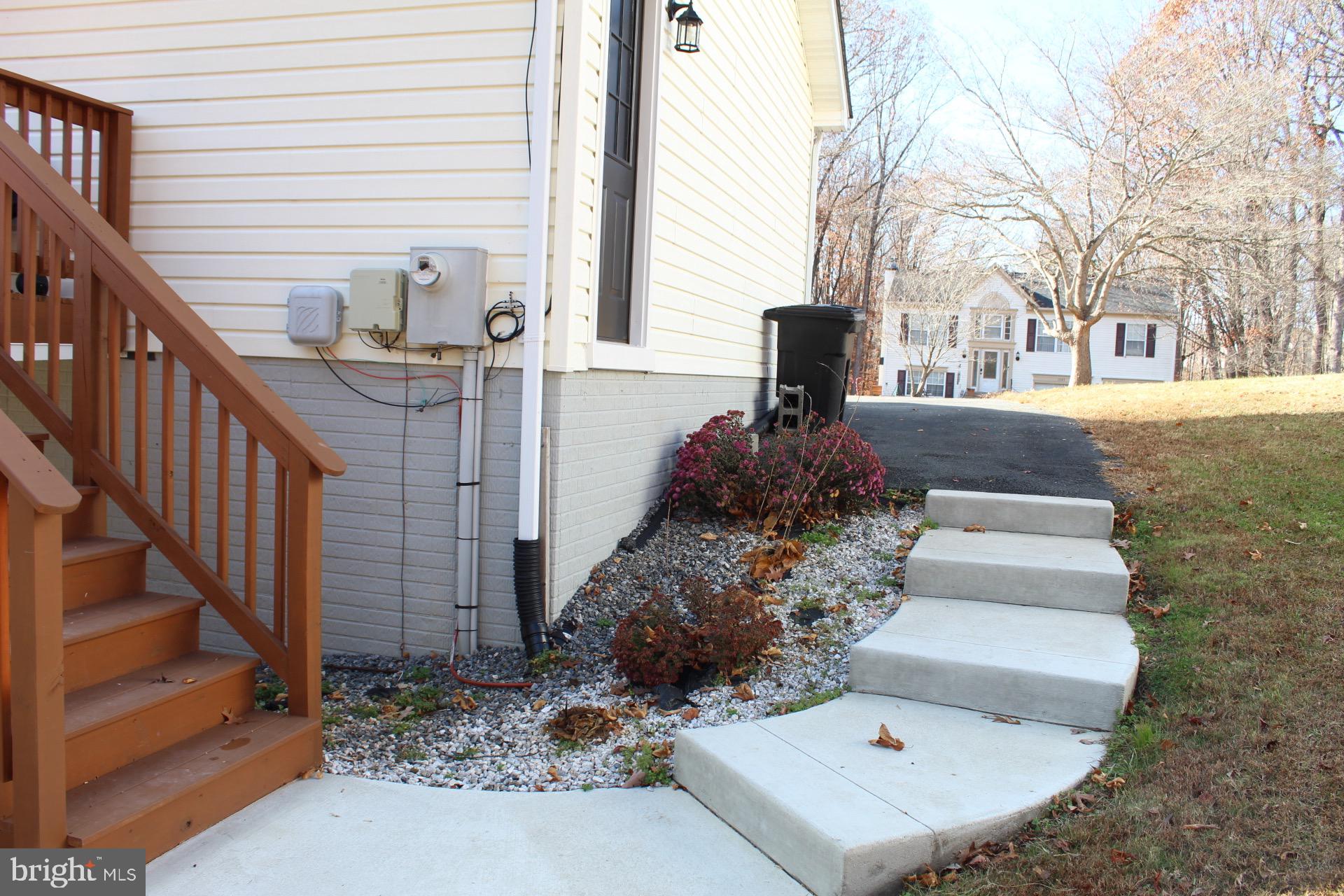 SURRY WOODS - Residential