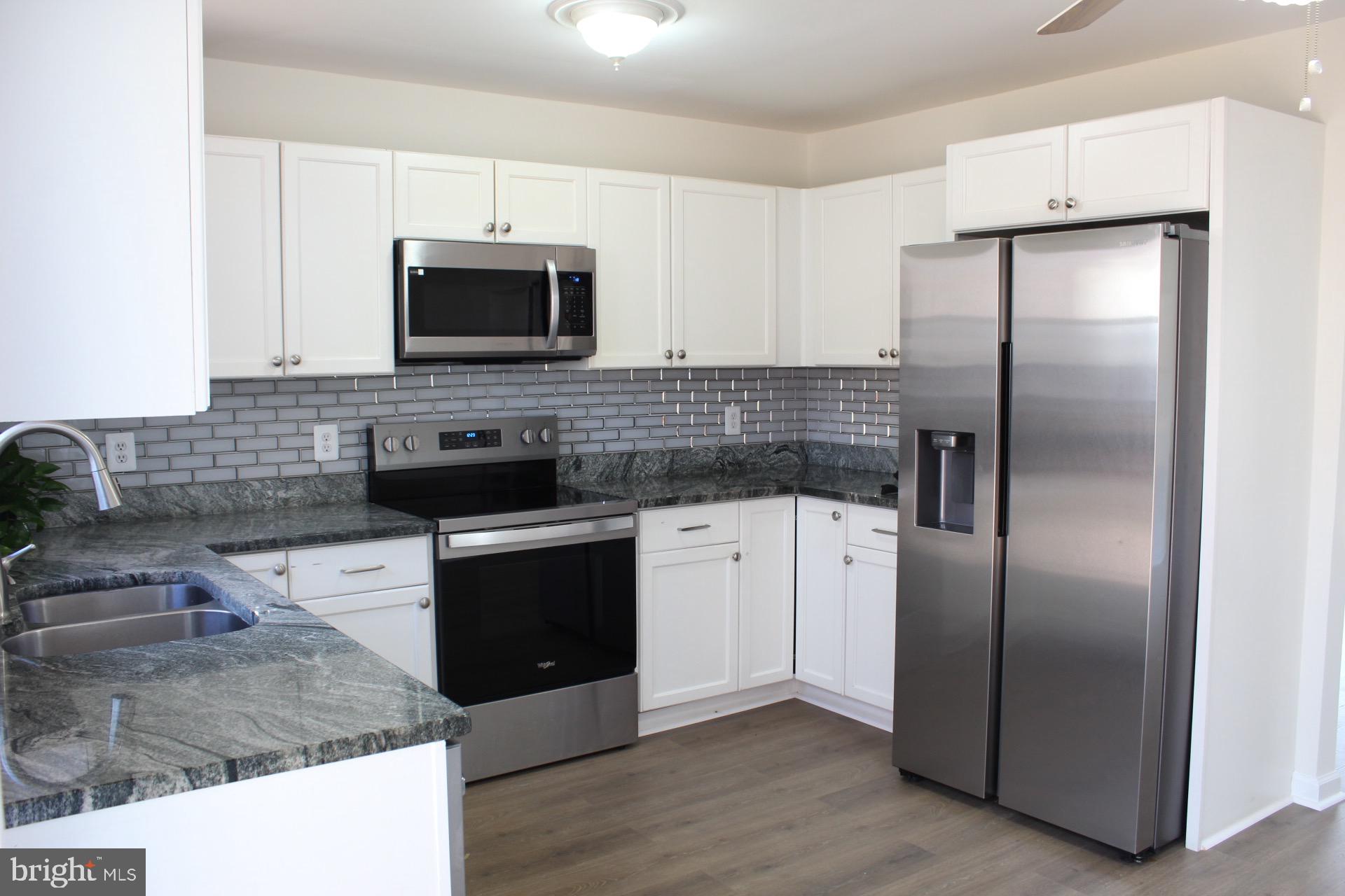 SURRY WOODS - Residential