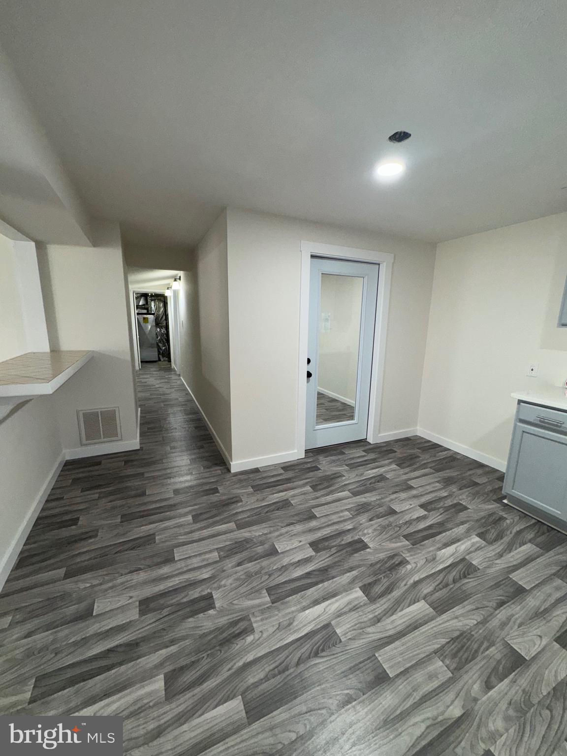 SURRY WOODS - Residential