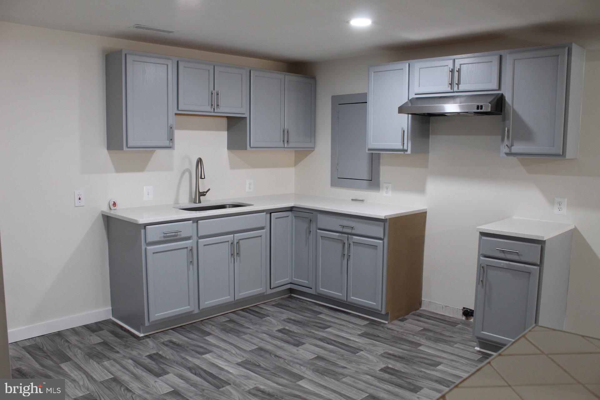 SURRY WOODS - Residential