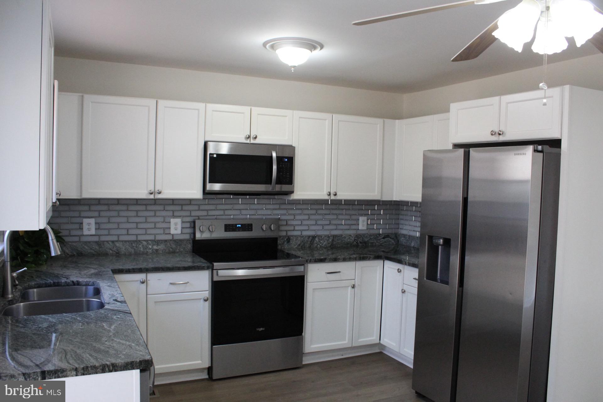 SURRY WOODS - Residential