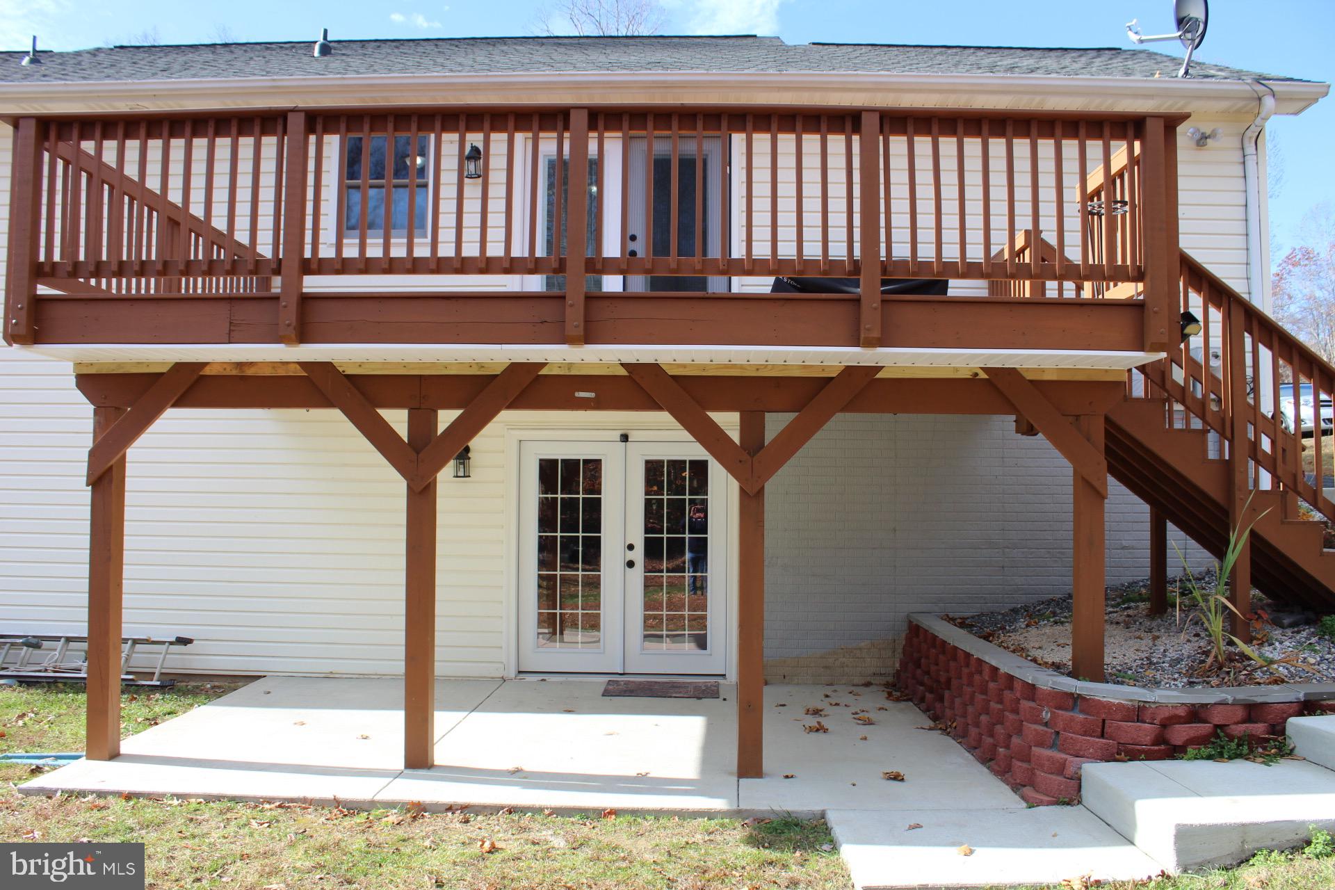 SURRY WOODS - Residential