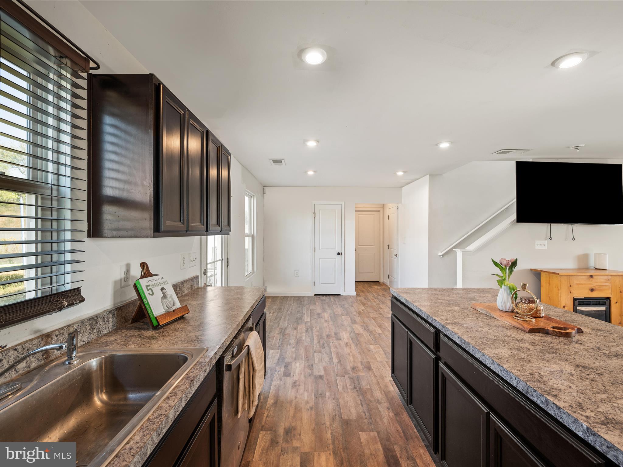 CHANDLERS GLEN - Residential